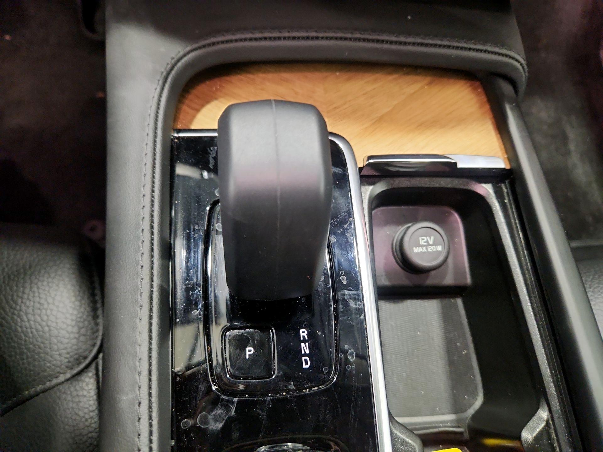 Thumbnail: 2025 Volvo XC90 - 17