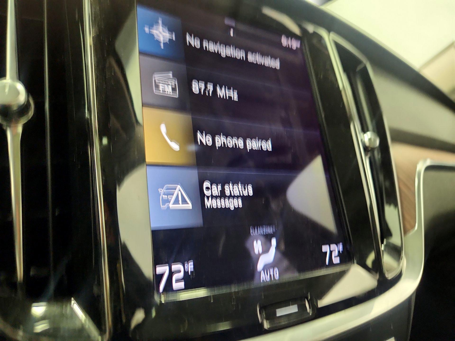 Thumbnail: 2022 Volvo S60 - 15