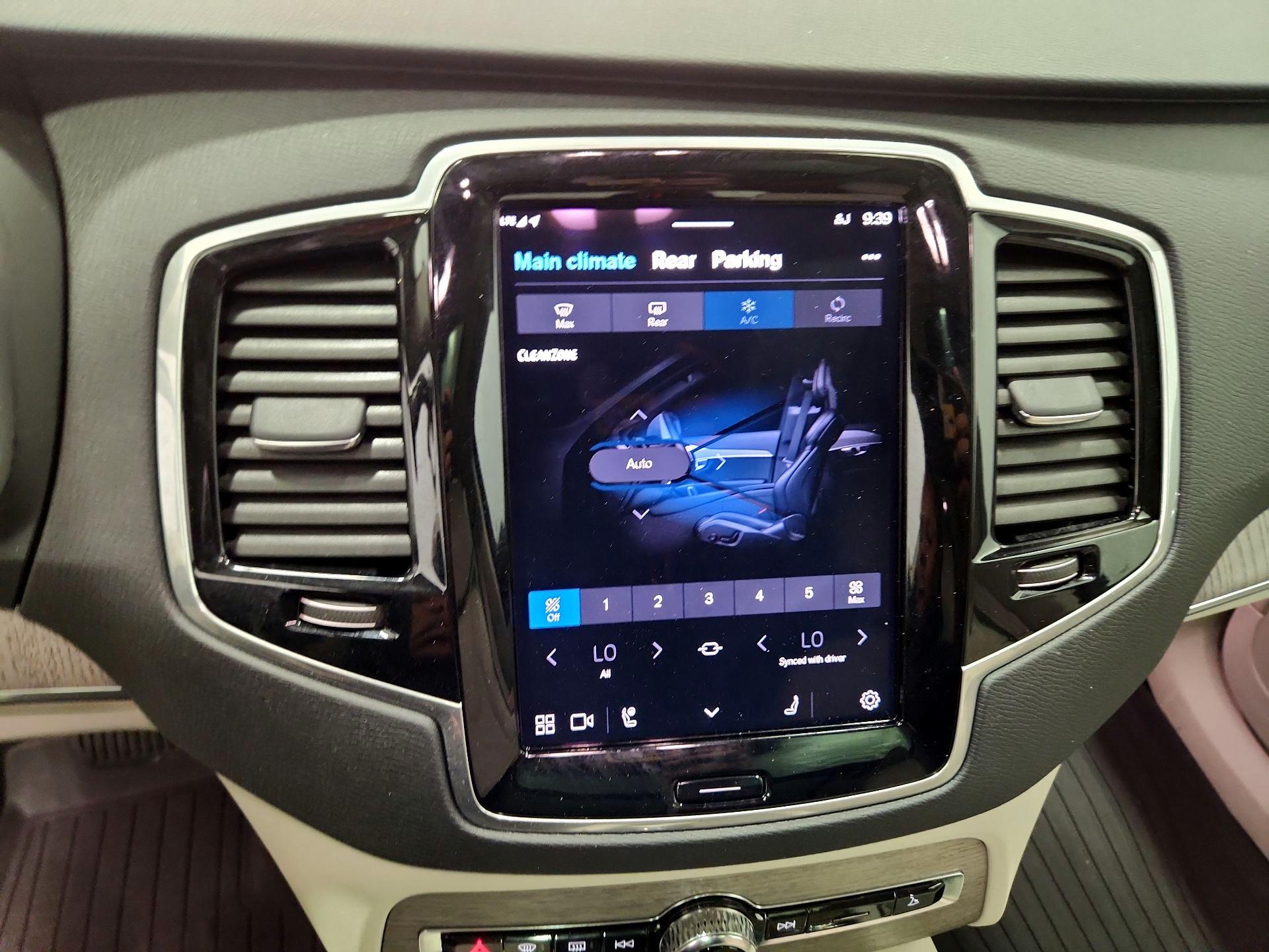 Thumbnail: 2024 Volvo XC90 - 16