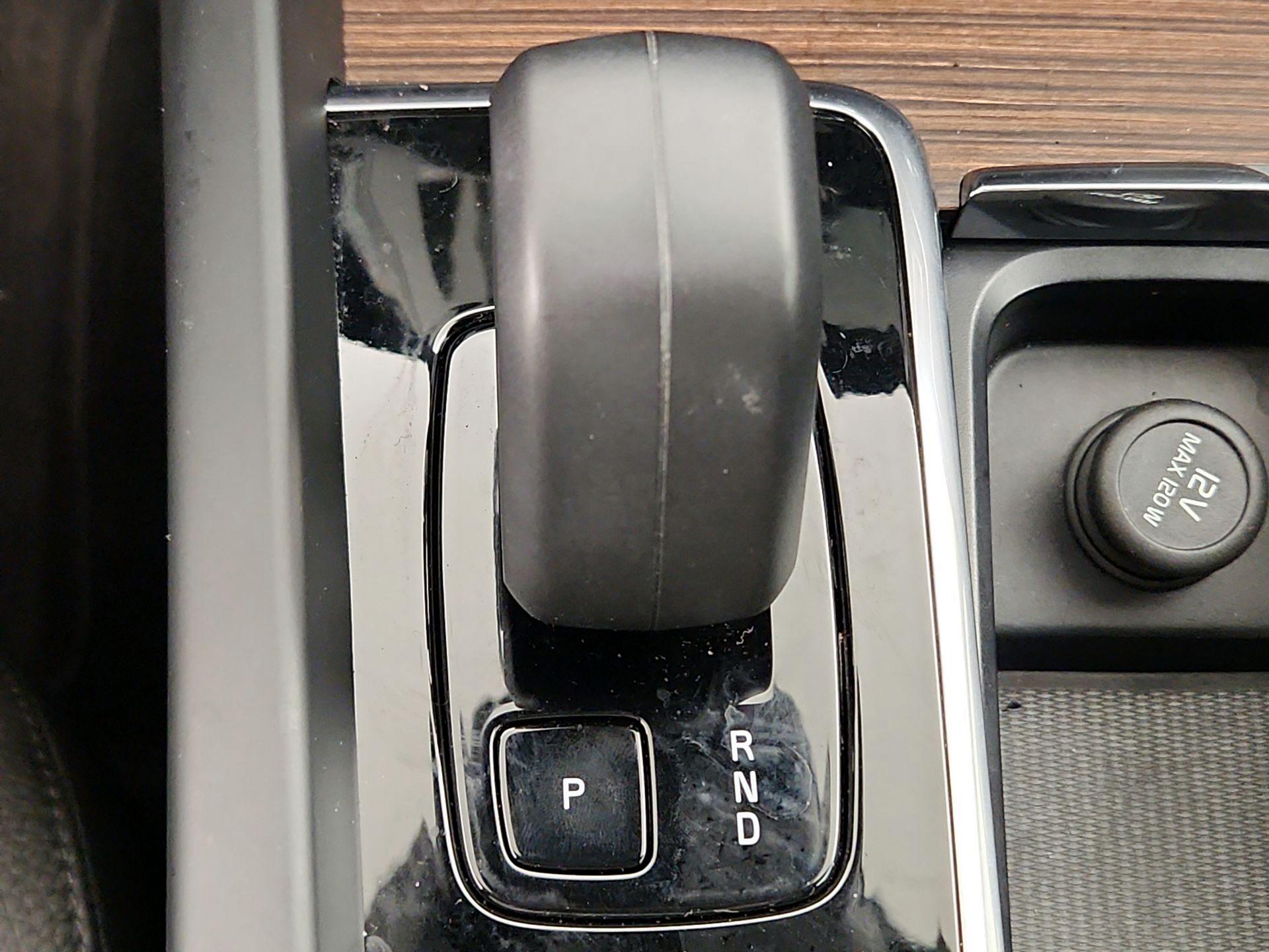 Thumbnail: 2023 Volvo XC60 - 17