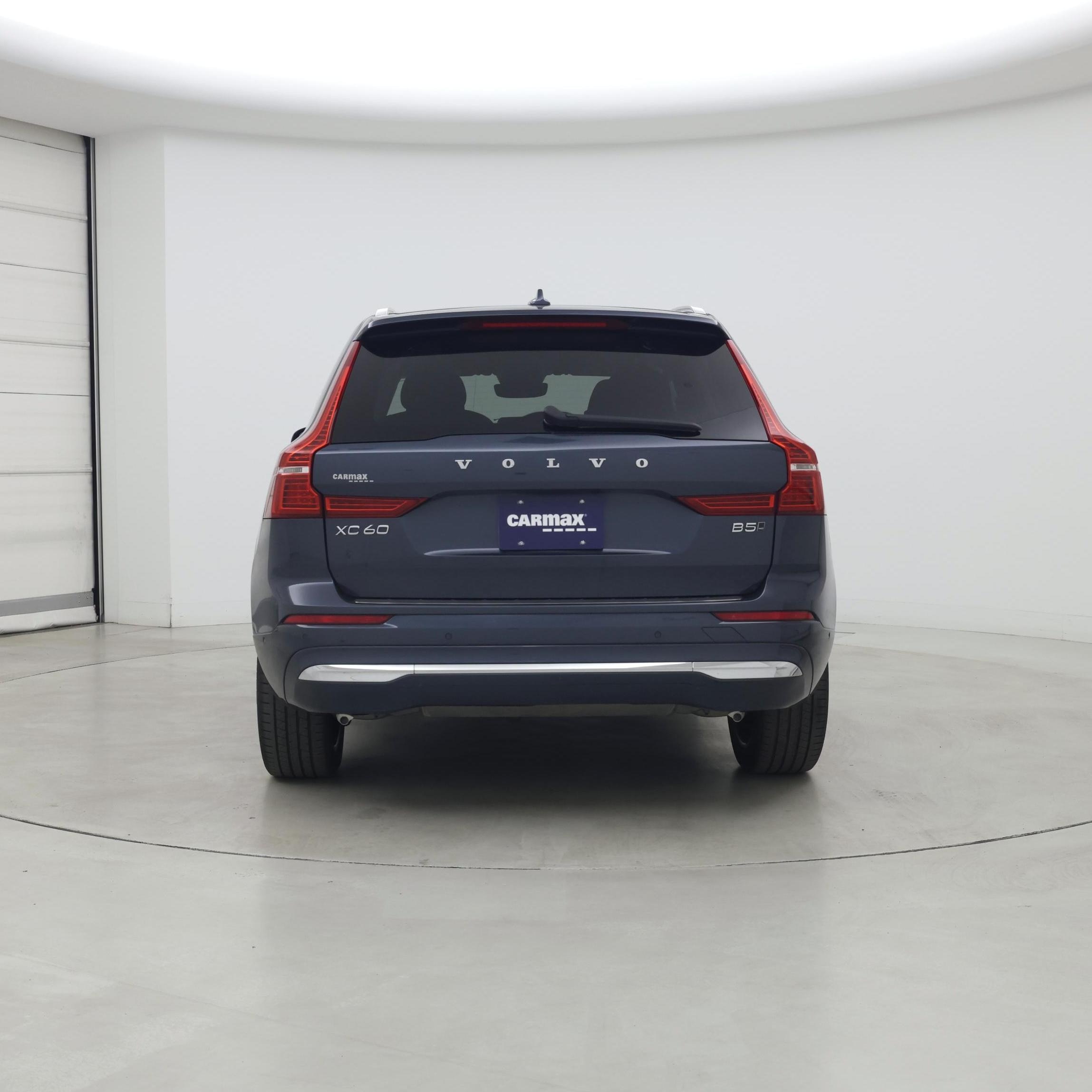 Thumbnail: 2023 Volvo XC60 - 6