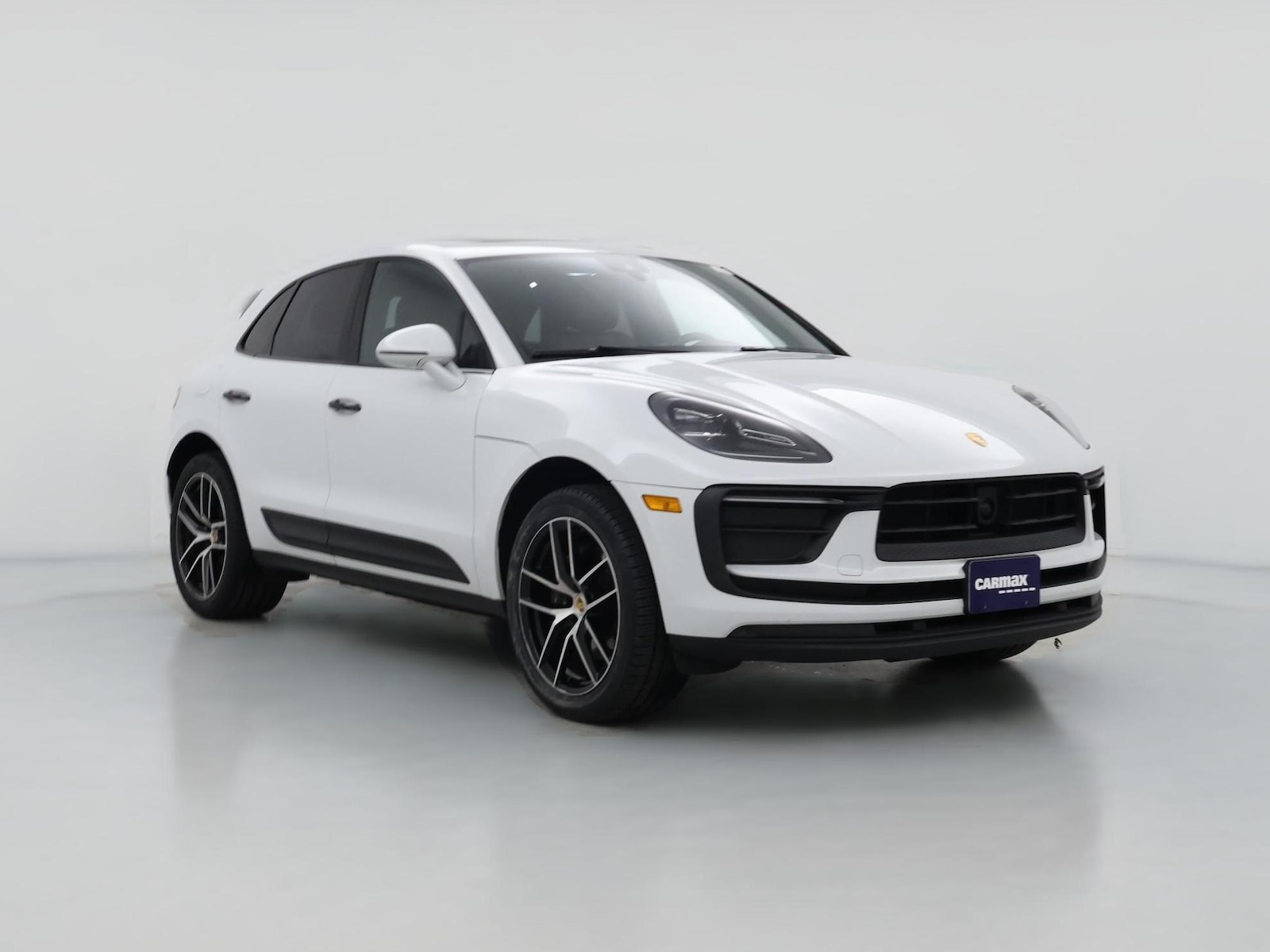 2023 Porsche Macan Base