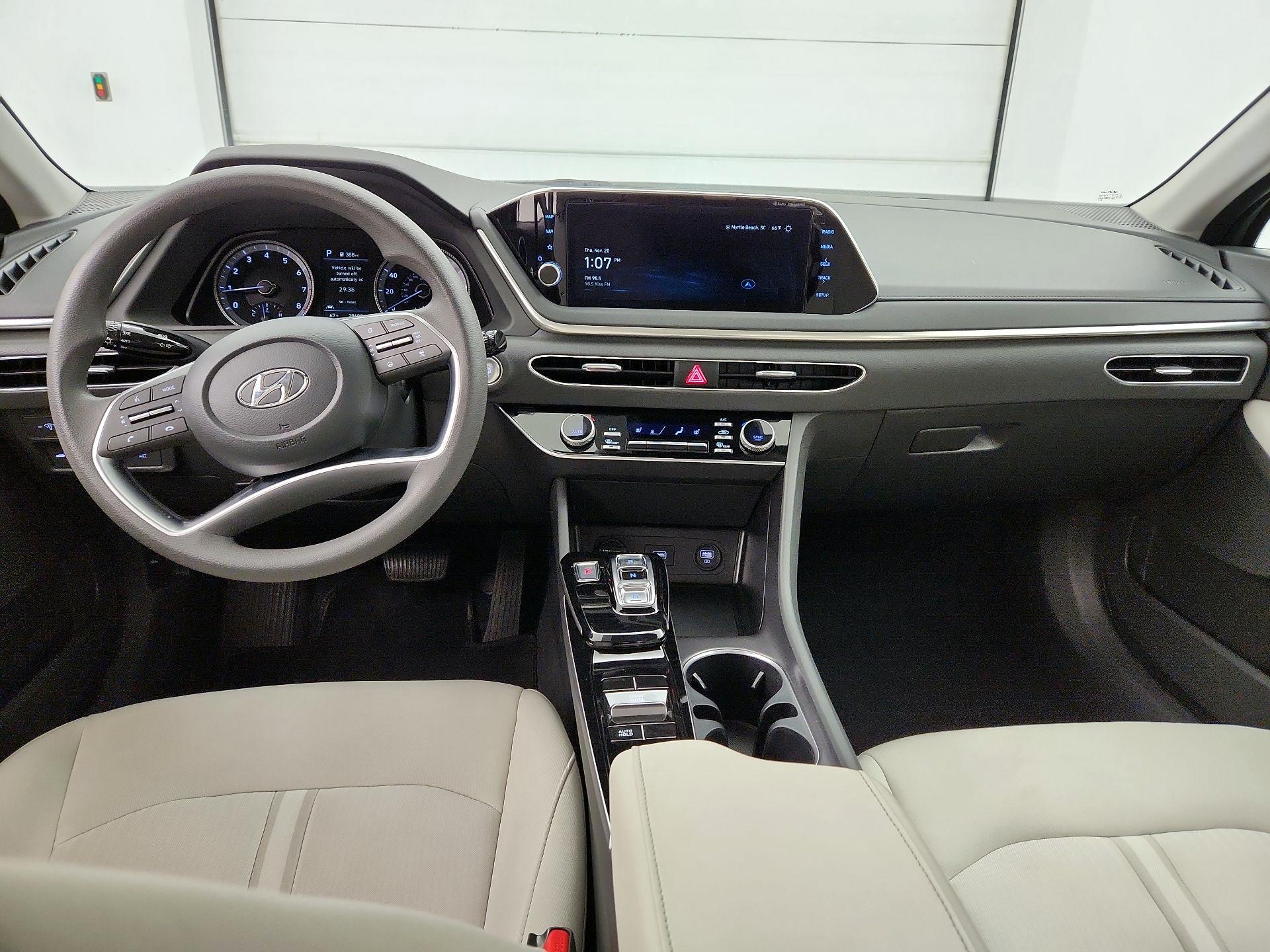 Thumbnail: 2023 Hyundai Sonata - 9