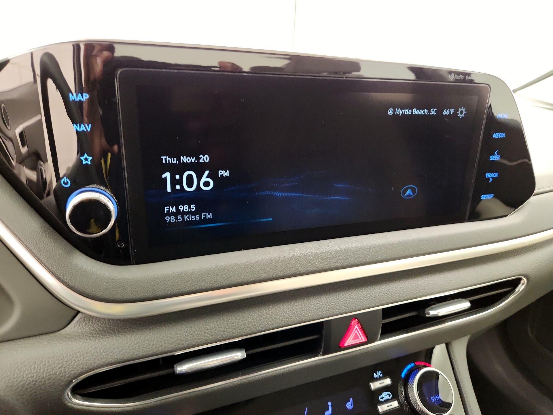 Thumbnail: 2023 Hyundai Sonata - 15