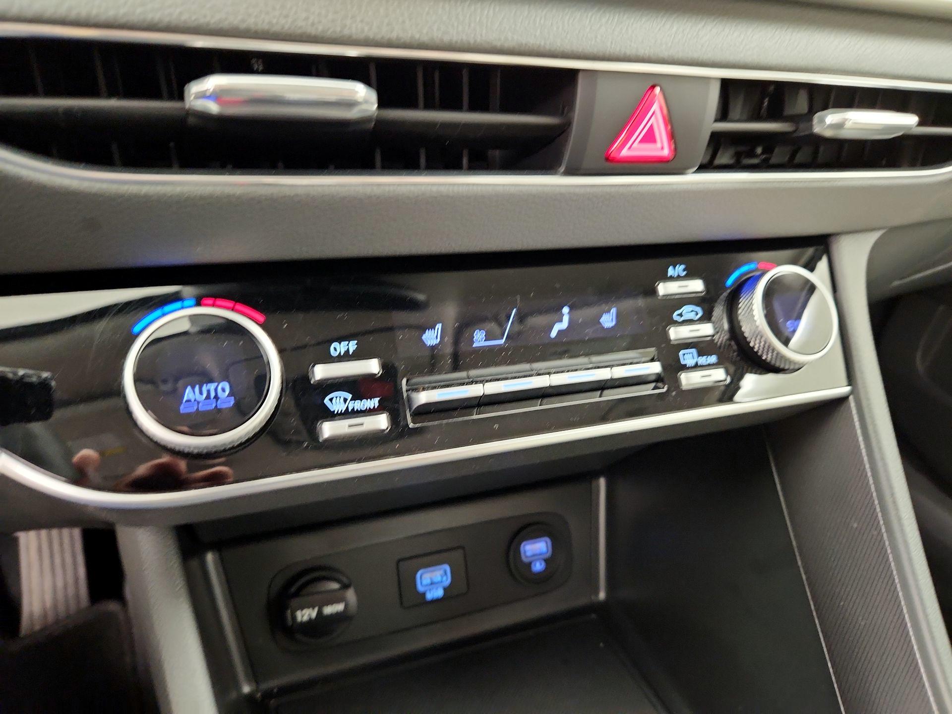 Thumbnail: 2023 Hyundai Sonata - 16