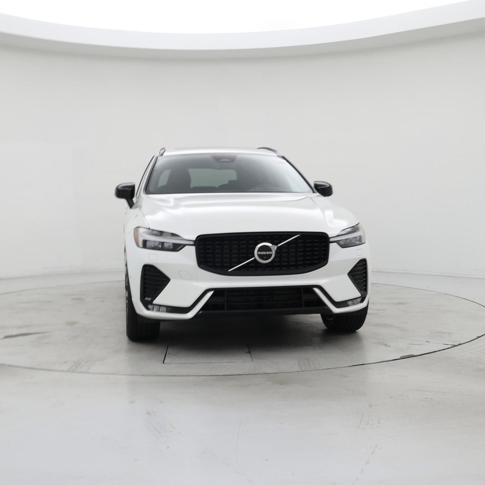 Thumbnail: 2023 Volvo XC60 - 5