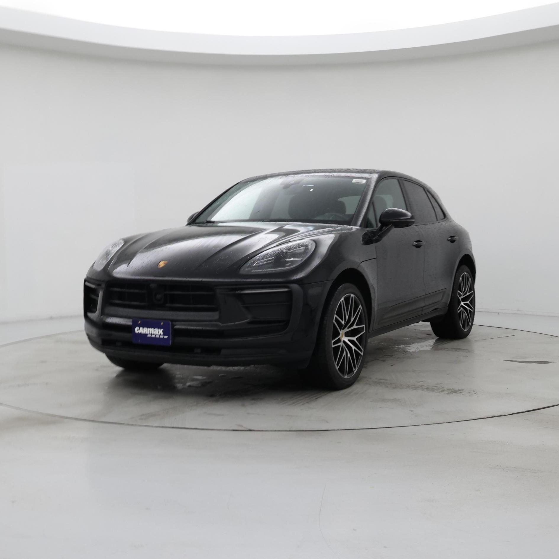 Thumbnail: 2023 Porsche Macan - 4