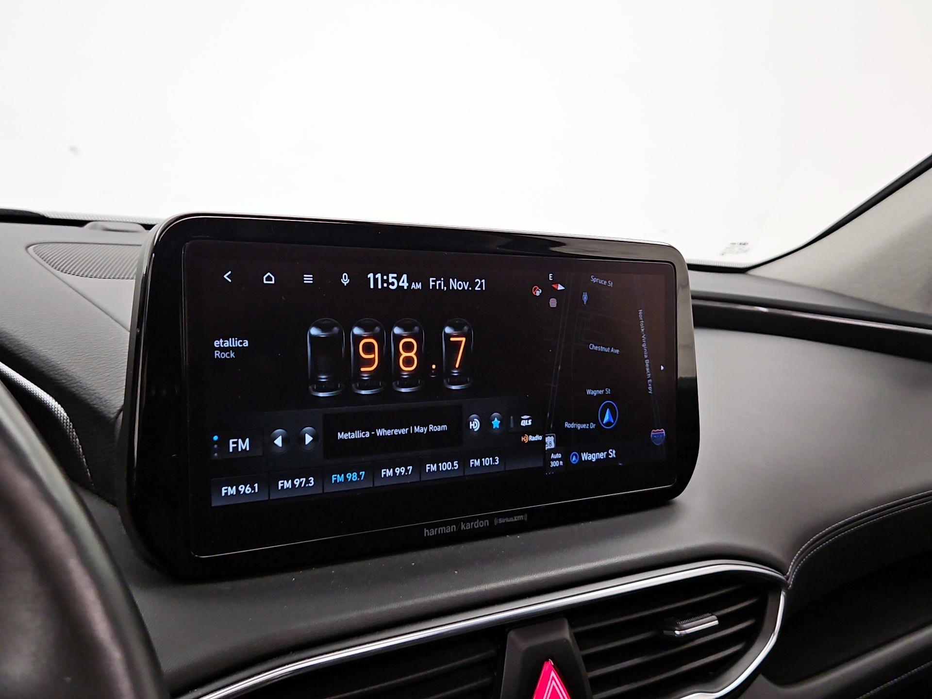 Thumbnail: 2022 Hyundai Santa Fe - 16