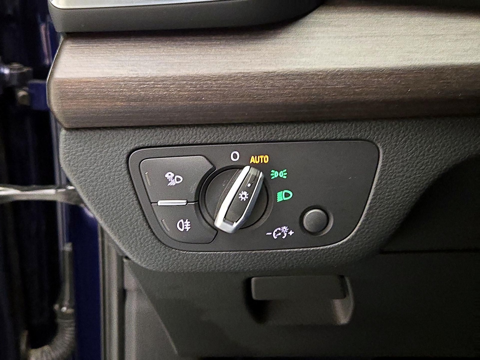 2022 Audi Q5 Premium - Photo 14