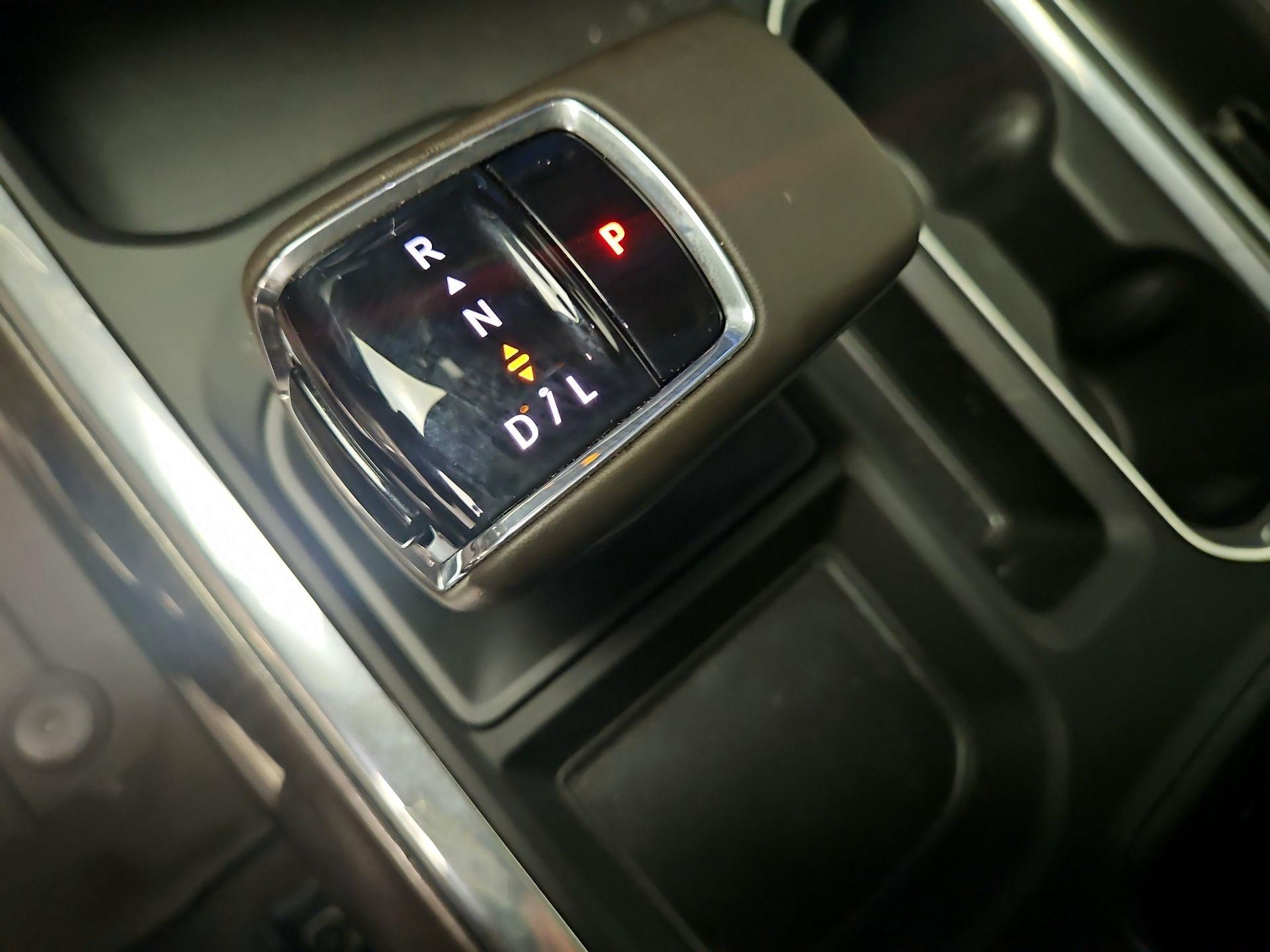 Thumbnail: 2024 Chevrolet Silverado 1500 - 17