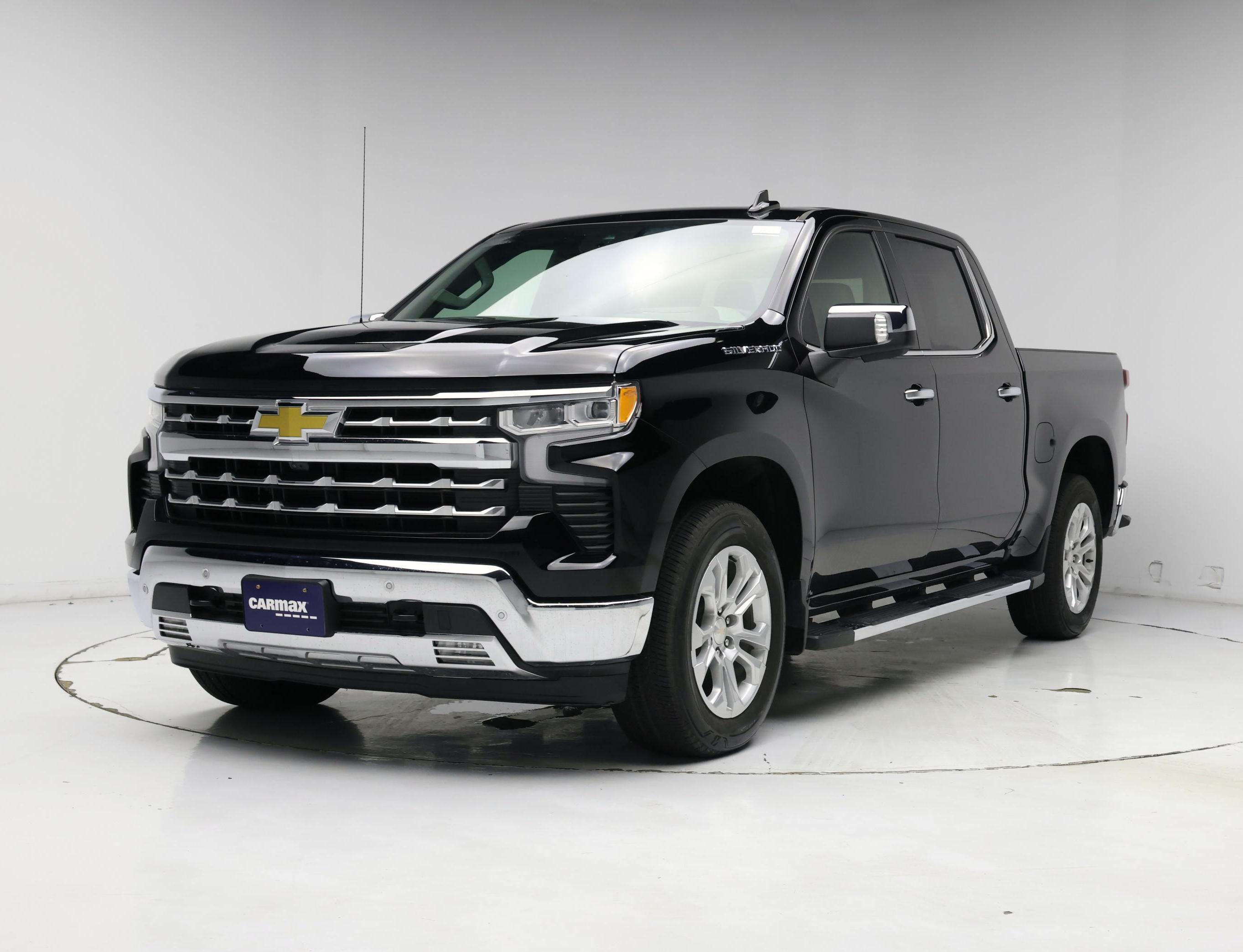 Thumbnail: 2024 Chevrolet Silverado 1500 - 4
