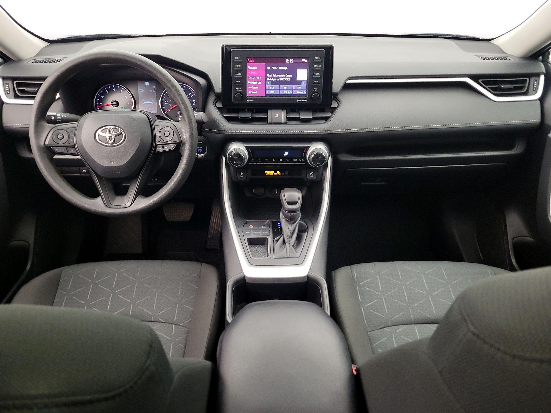 Thumbnail: 2022 Toyota RAV4 - 9