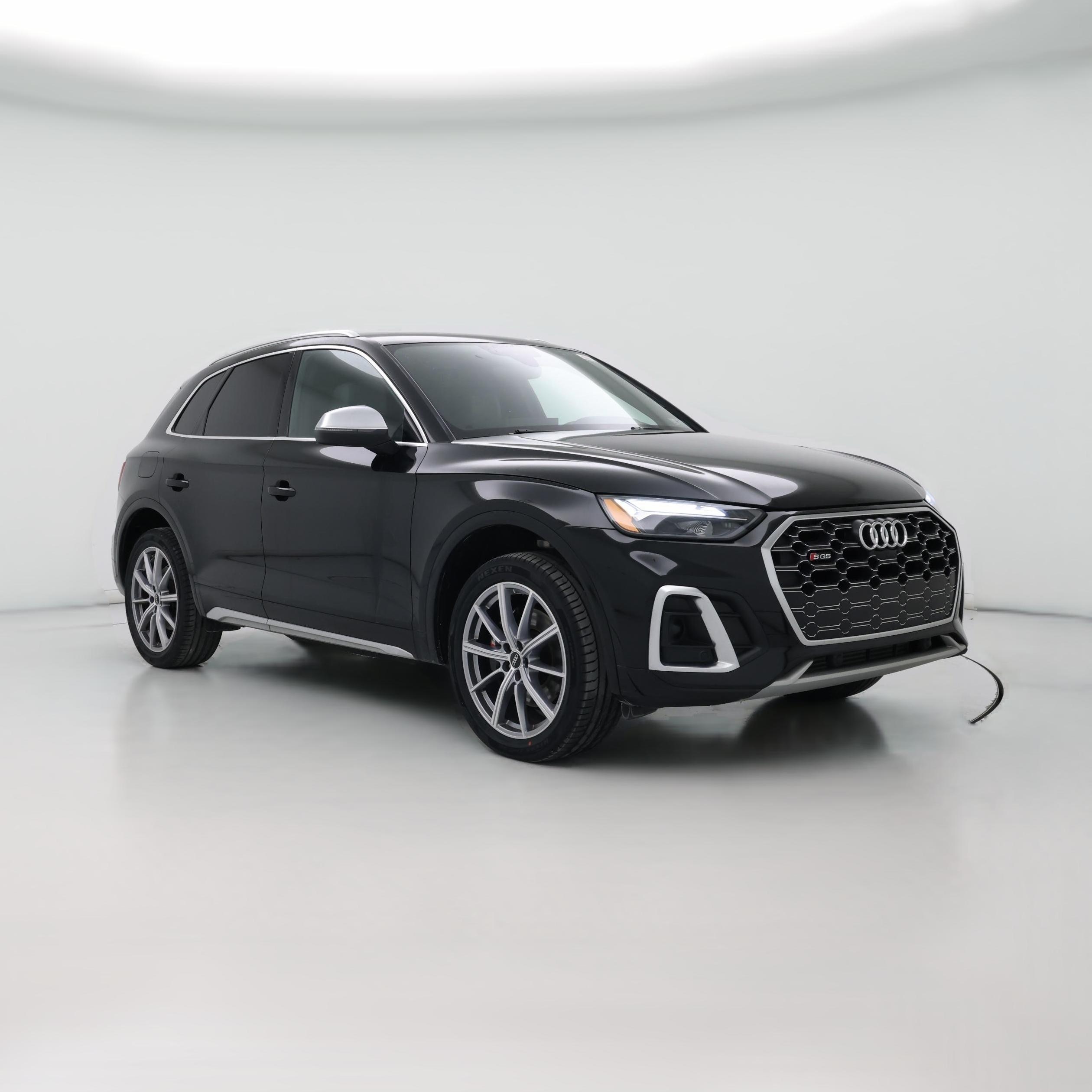 Thumbnail: 2022 Audi SQ5 - 1