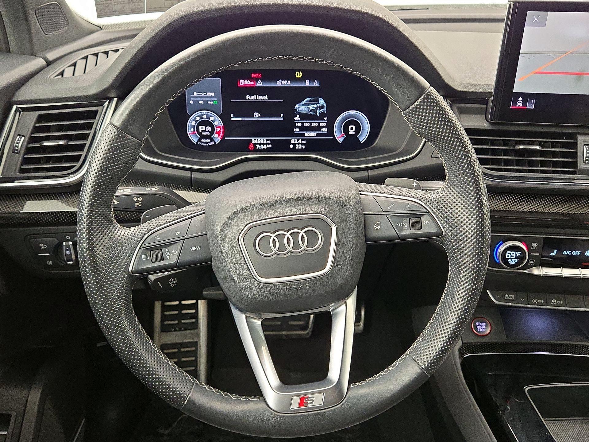 Thumbnail: 2022 Audi SQ5 - 10