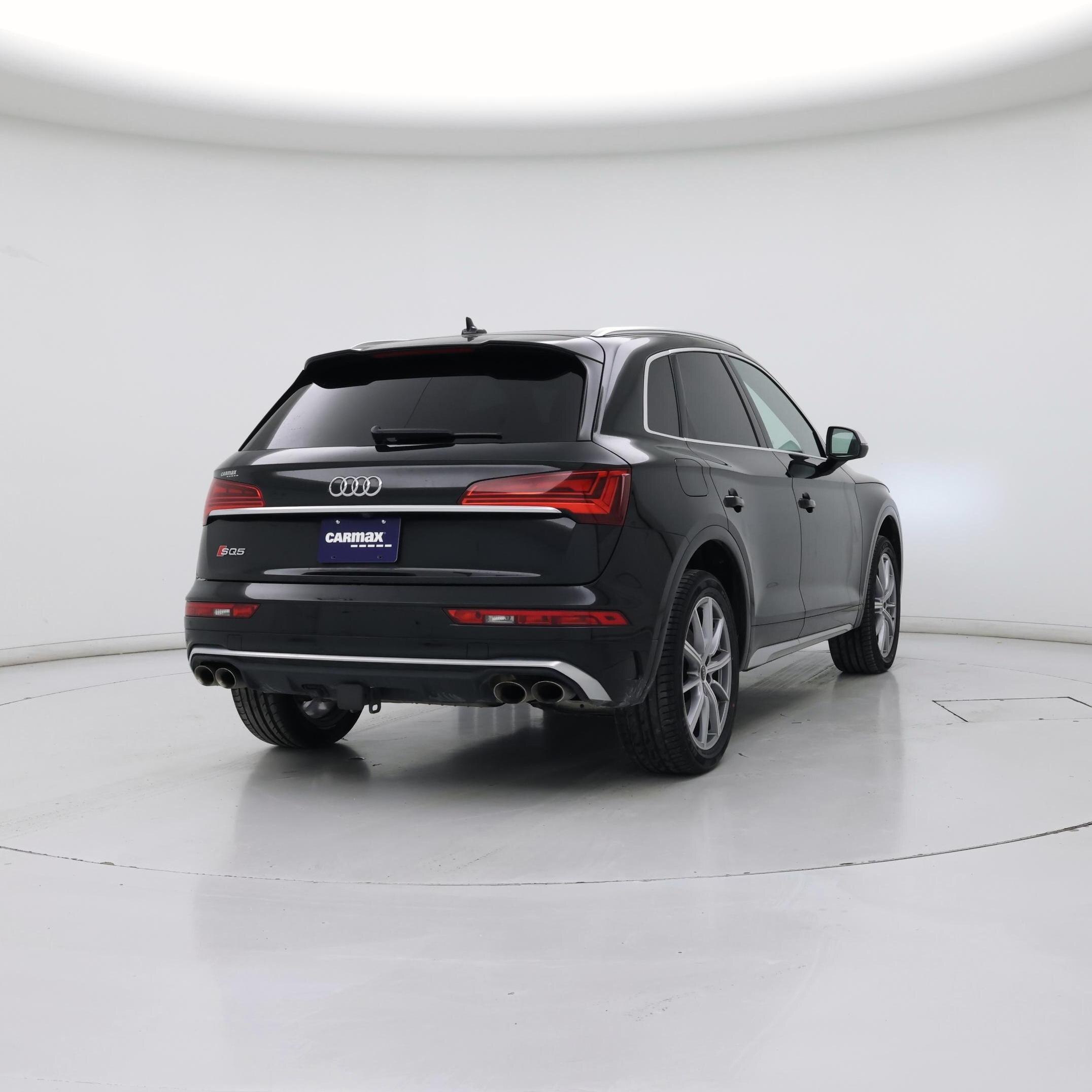 Thumbnail: 2022 Audi SQ5 - 8