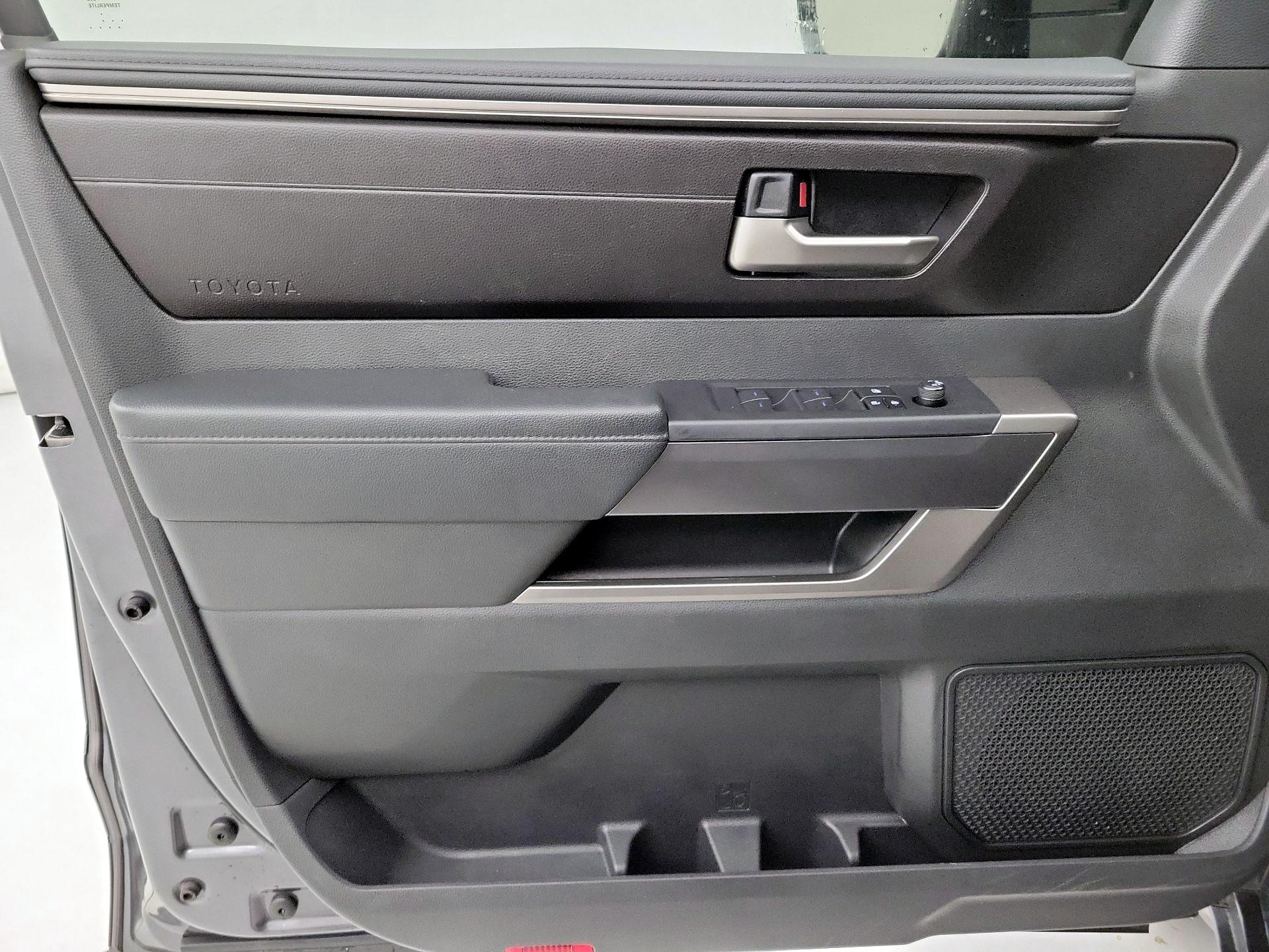 Thumbnail: 2024 Toyota Tundra - 12