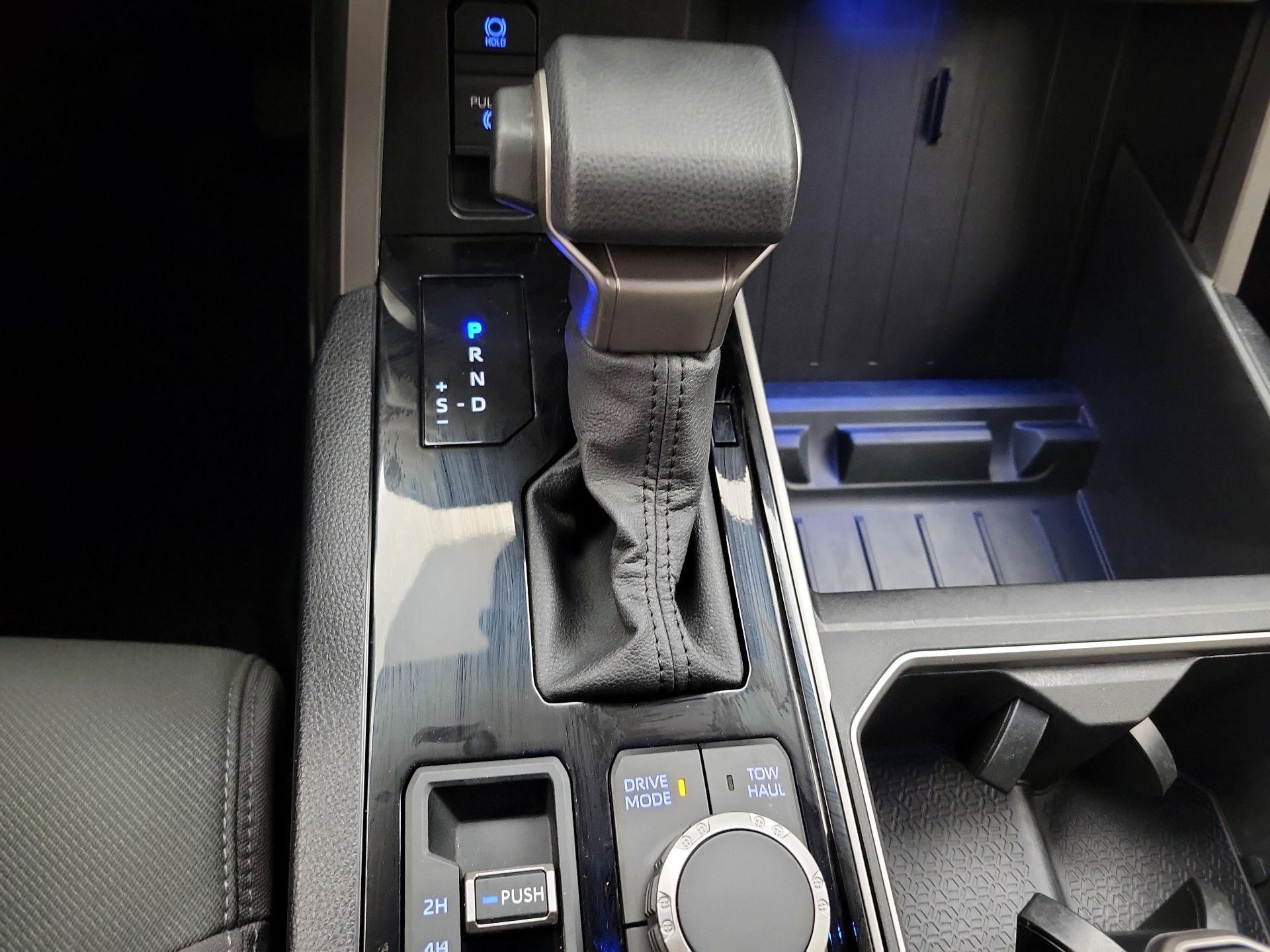 Thumbnail: 2024 Toyota Tundra - 17