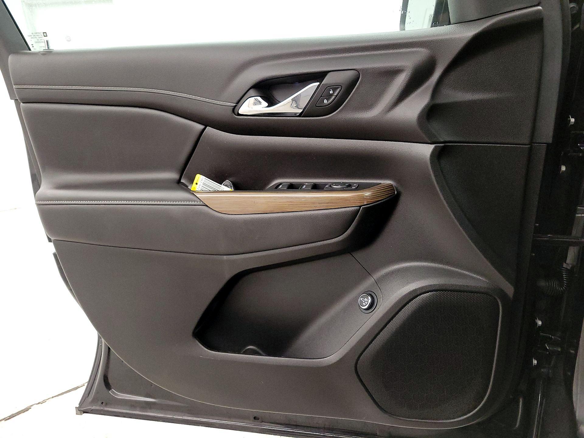 Thumbnail: 2023 GMC Acadia - 12