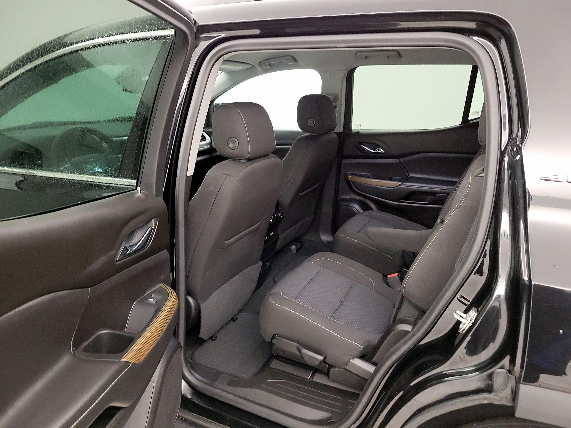 Thumbnail: 2023 GMC Acadia - 19