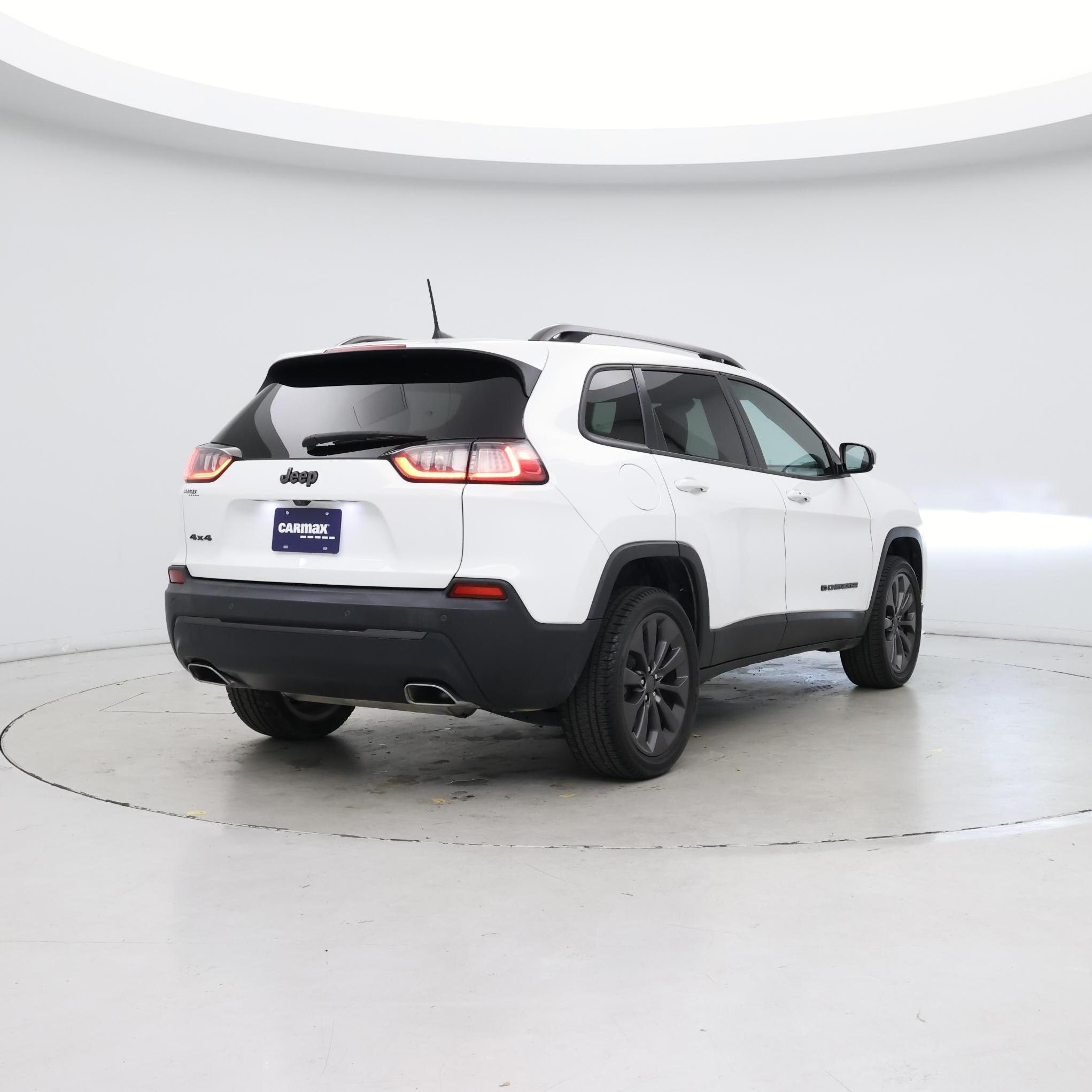 Thumbnail: 2021 Jeep Cherokee - 8