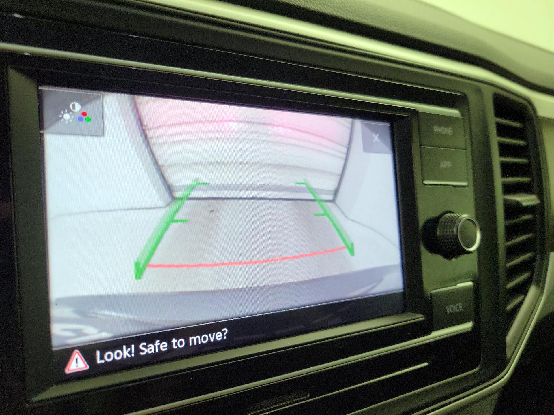 Thumbnail: 2022 Volkswagen Atlas - 14