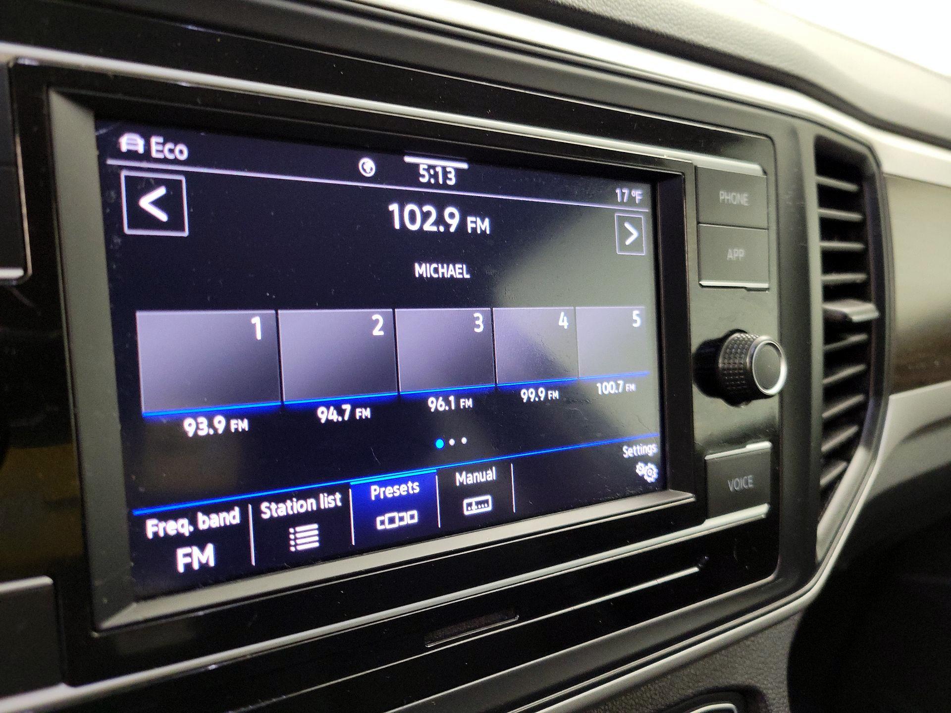 Thumbnail: 2022 Volkswagen Atlas - 15