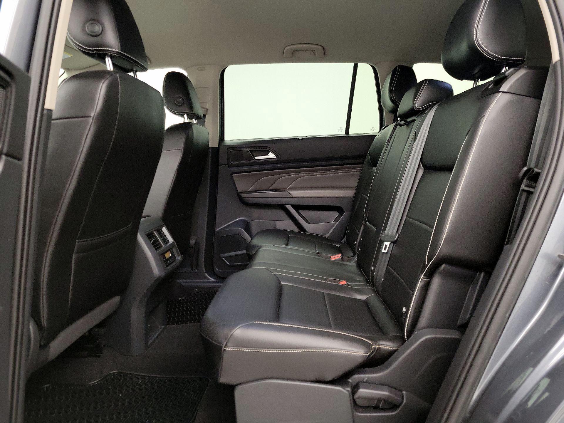 Thumbnail: 2022 Volkswagen Atlas - 19