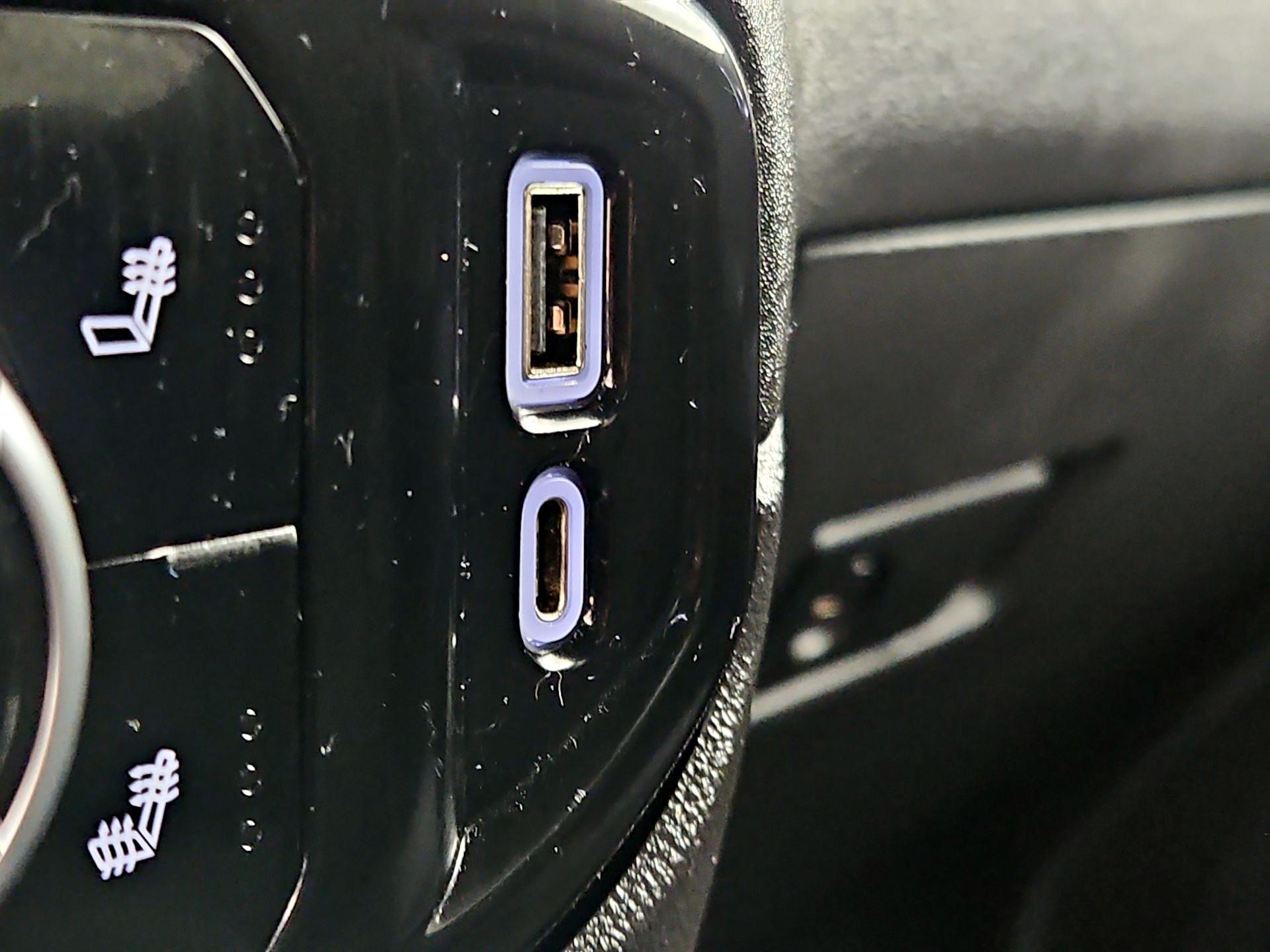 Thumbnail: 2023 GMC Sierra 1500 - 19