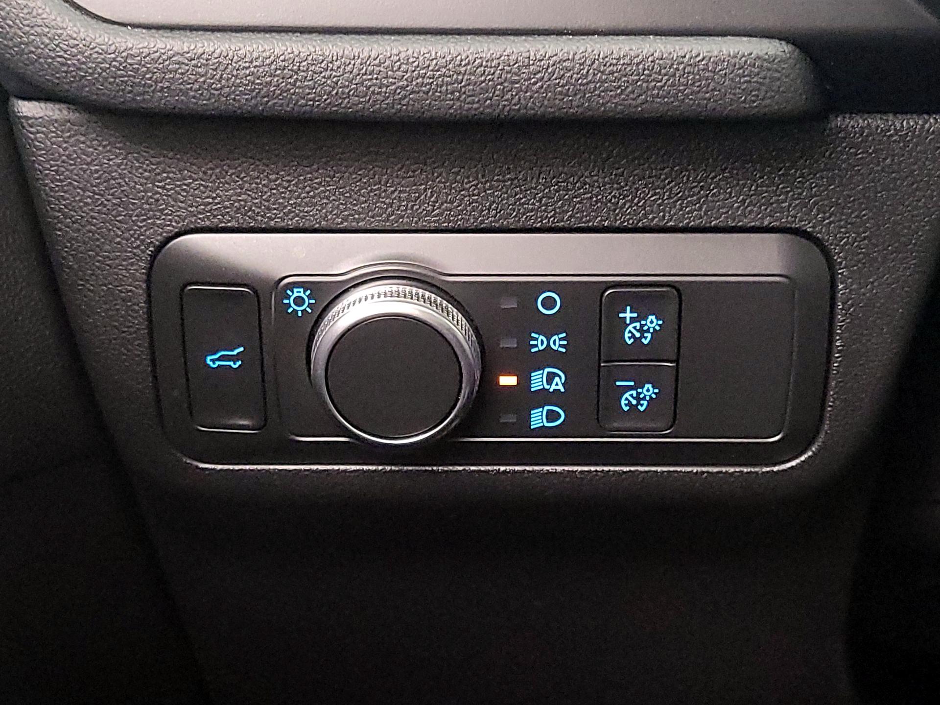 Thumbnail: 2021 Ford Escape - 13