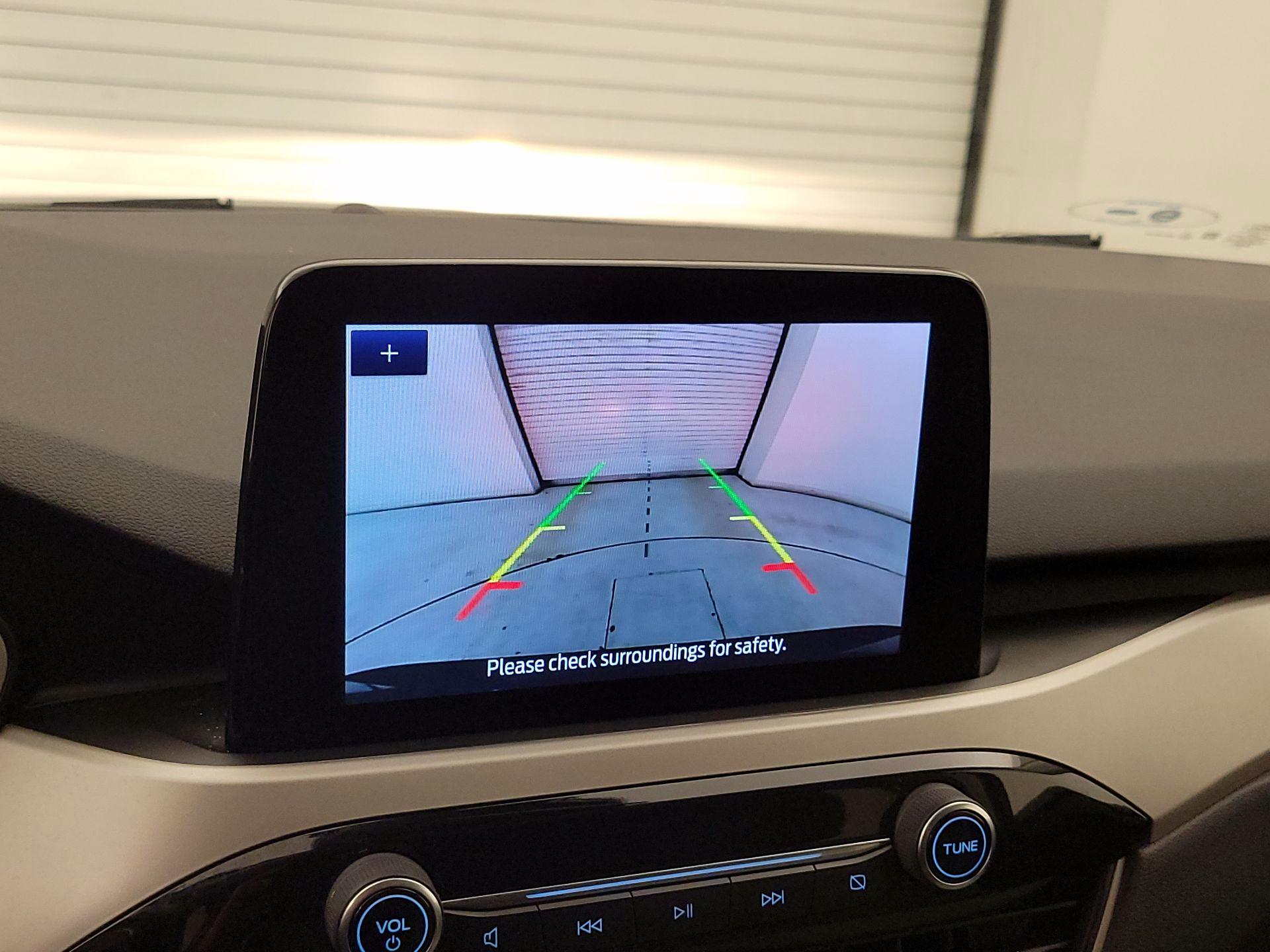 Thumbnail: 2021 Ford Escape - 14