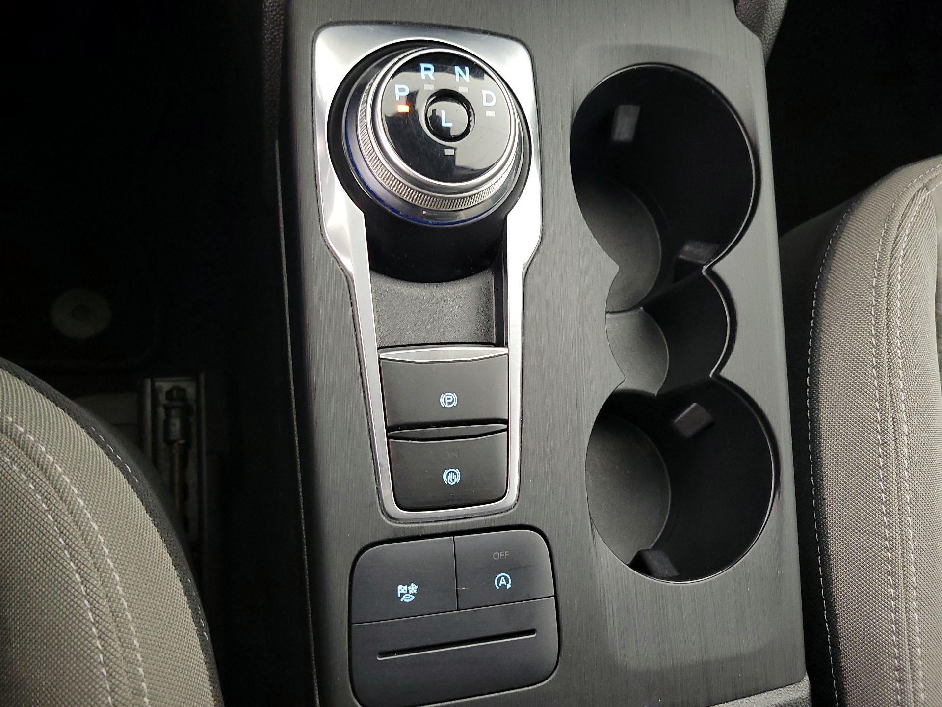 Thumbnail: 2021 Ford Escape - 17