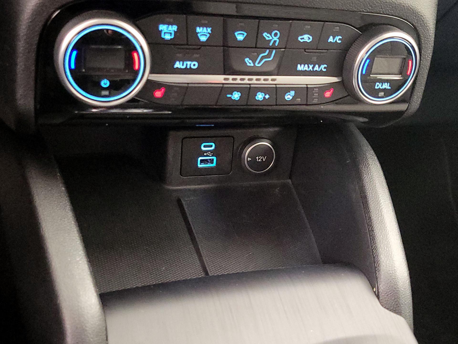 Thumbnail: 2021 Ford Escape - 18