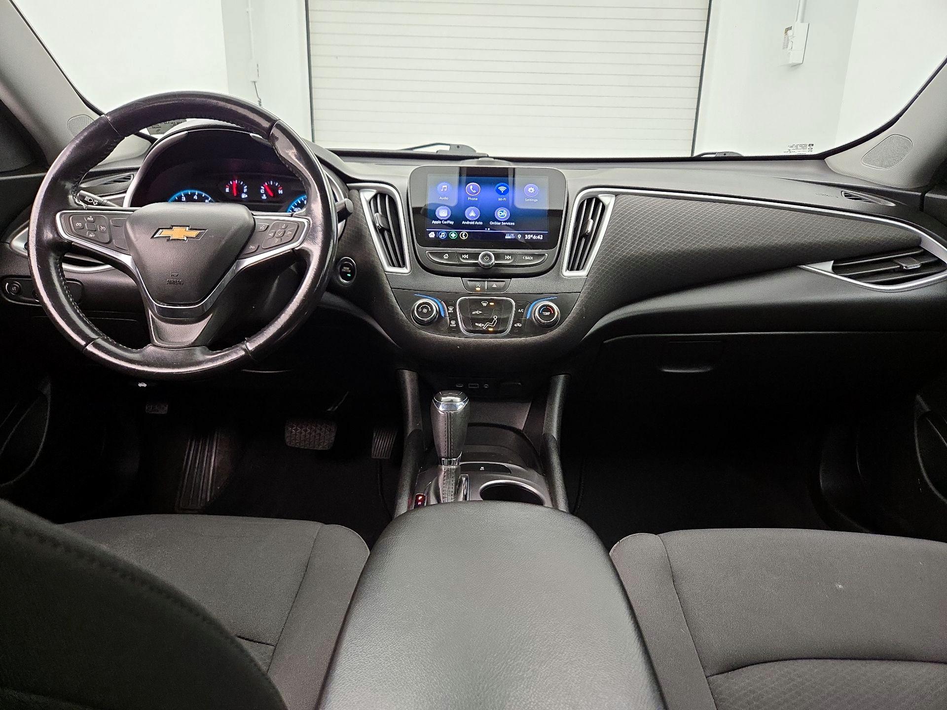 Thumbnail: 2020 Chevrolet Malibu - 9