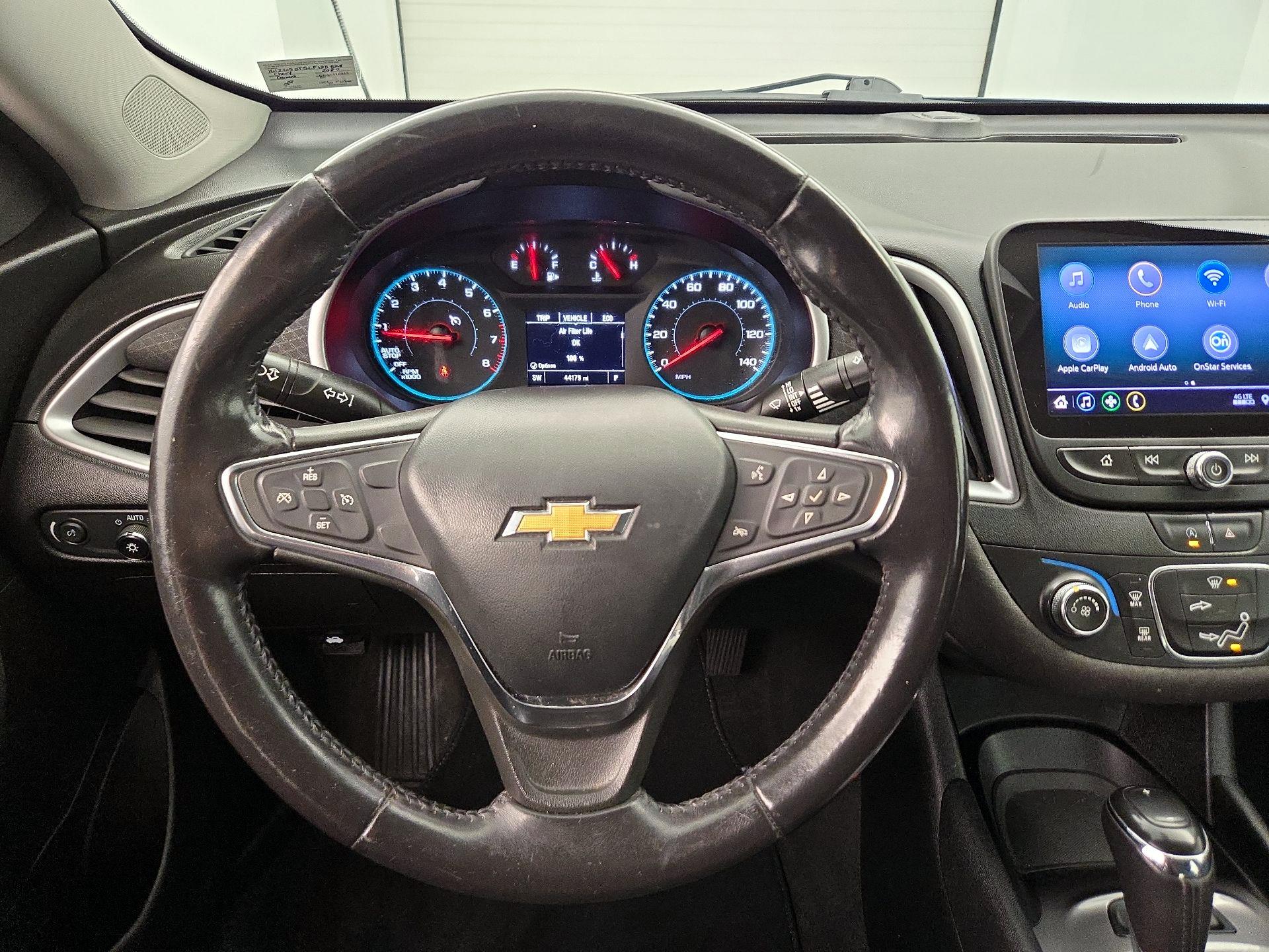 Thumbnail: 2020 Chevrolet Malibu - 10