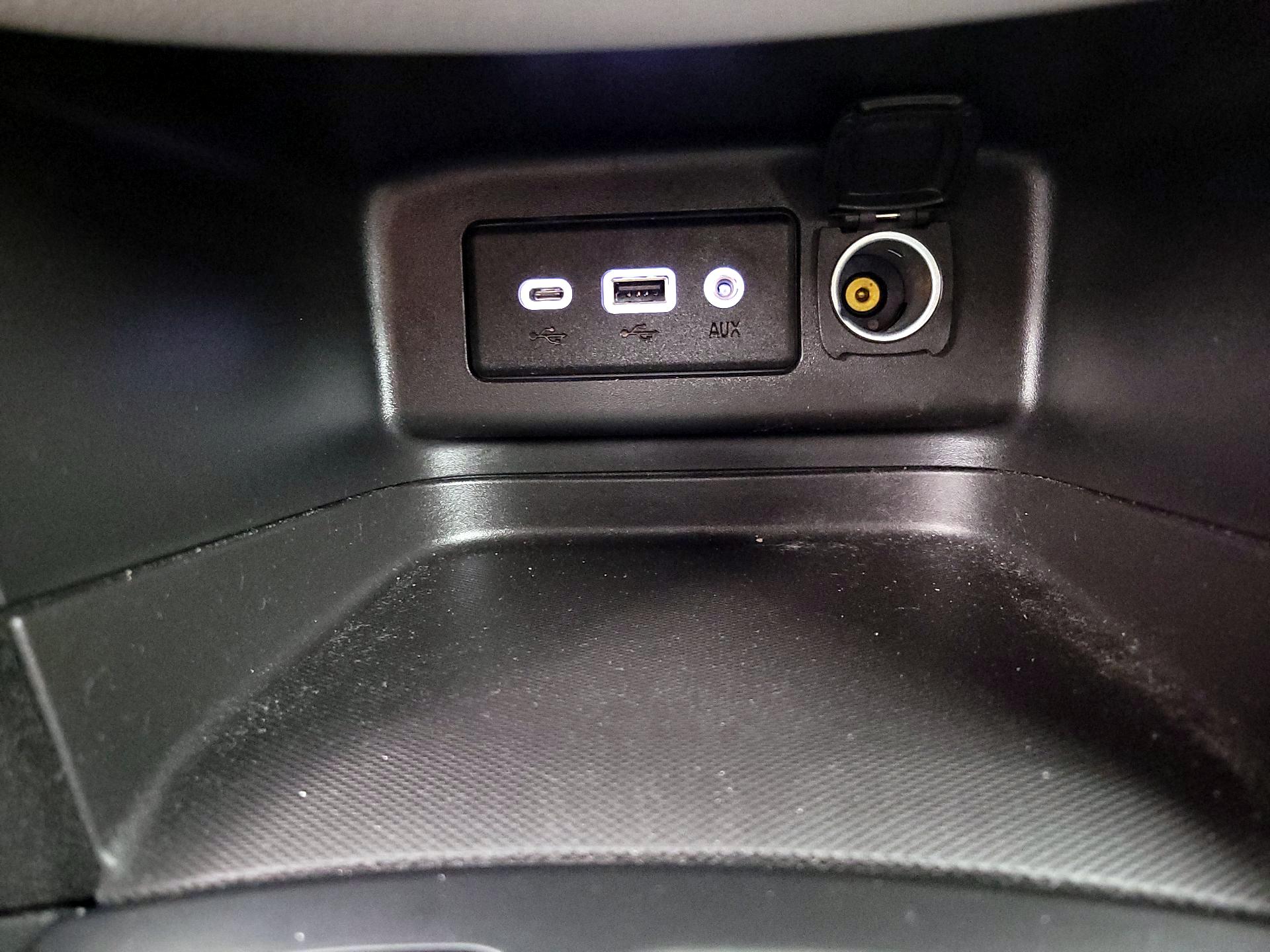 Thumbnail: 2023 Chevrolet Equinox - 18