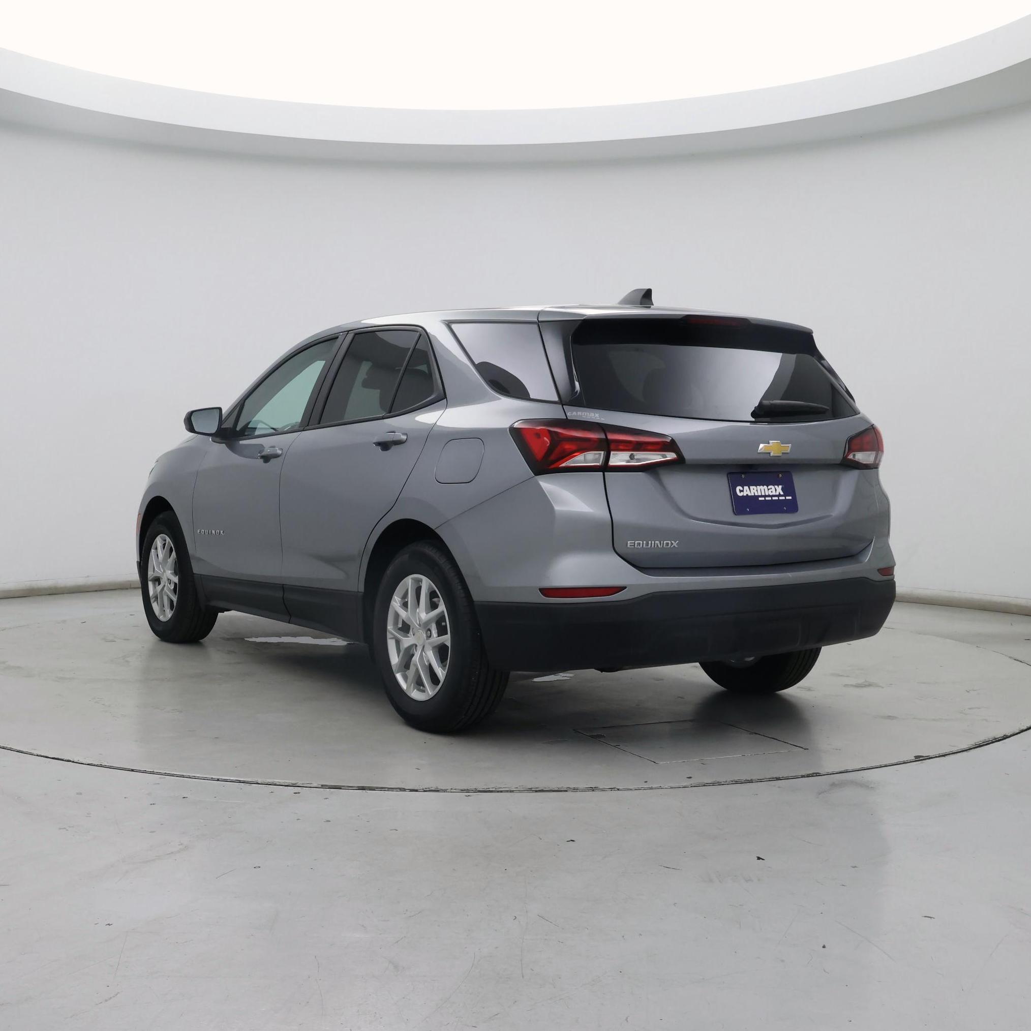 Thumbnail: 2023 Chevrolet Equinox - 2