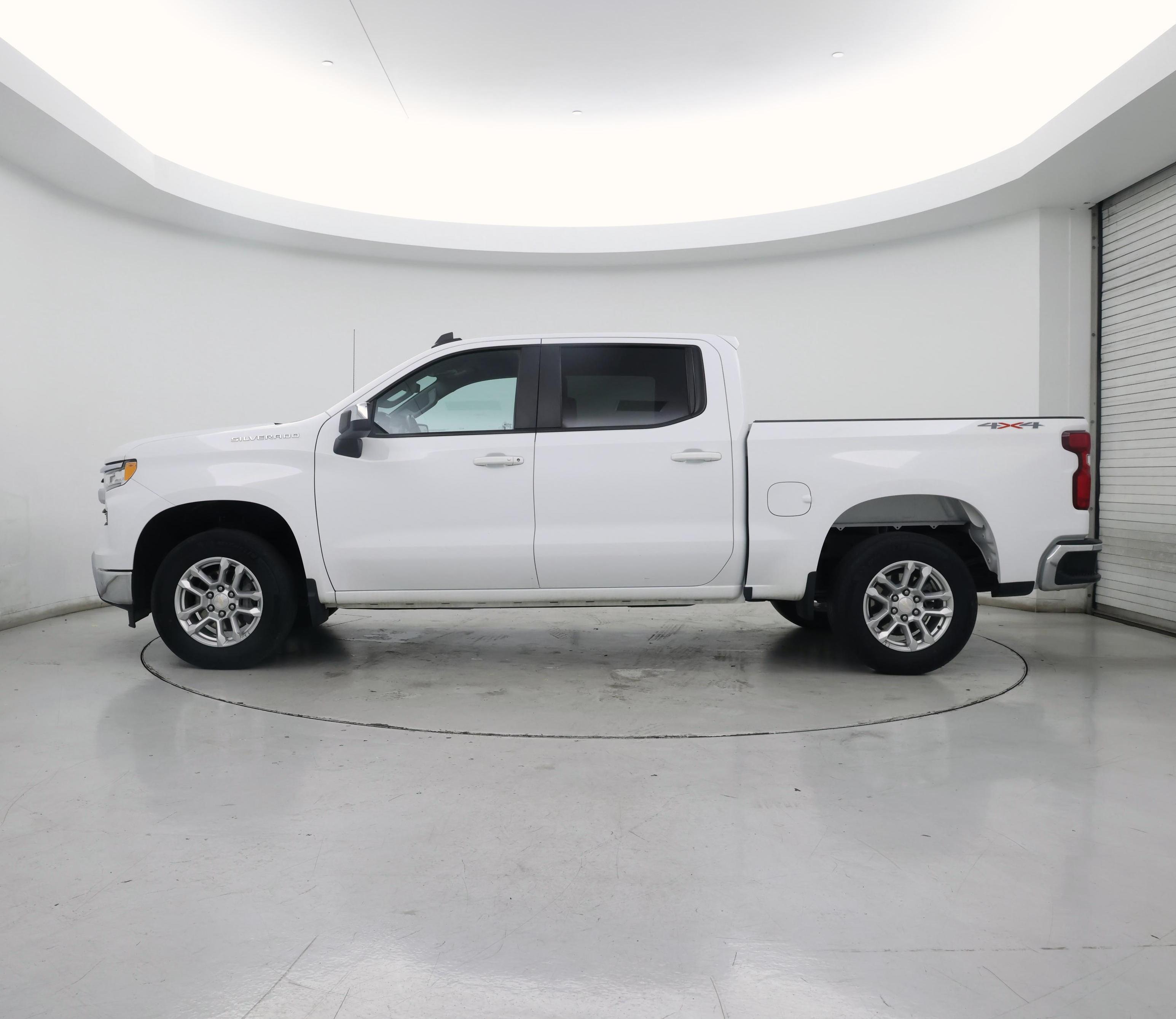 Thumbnail: 2023 Chevrolet Silverado 1500 - 3