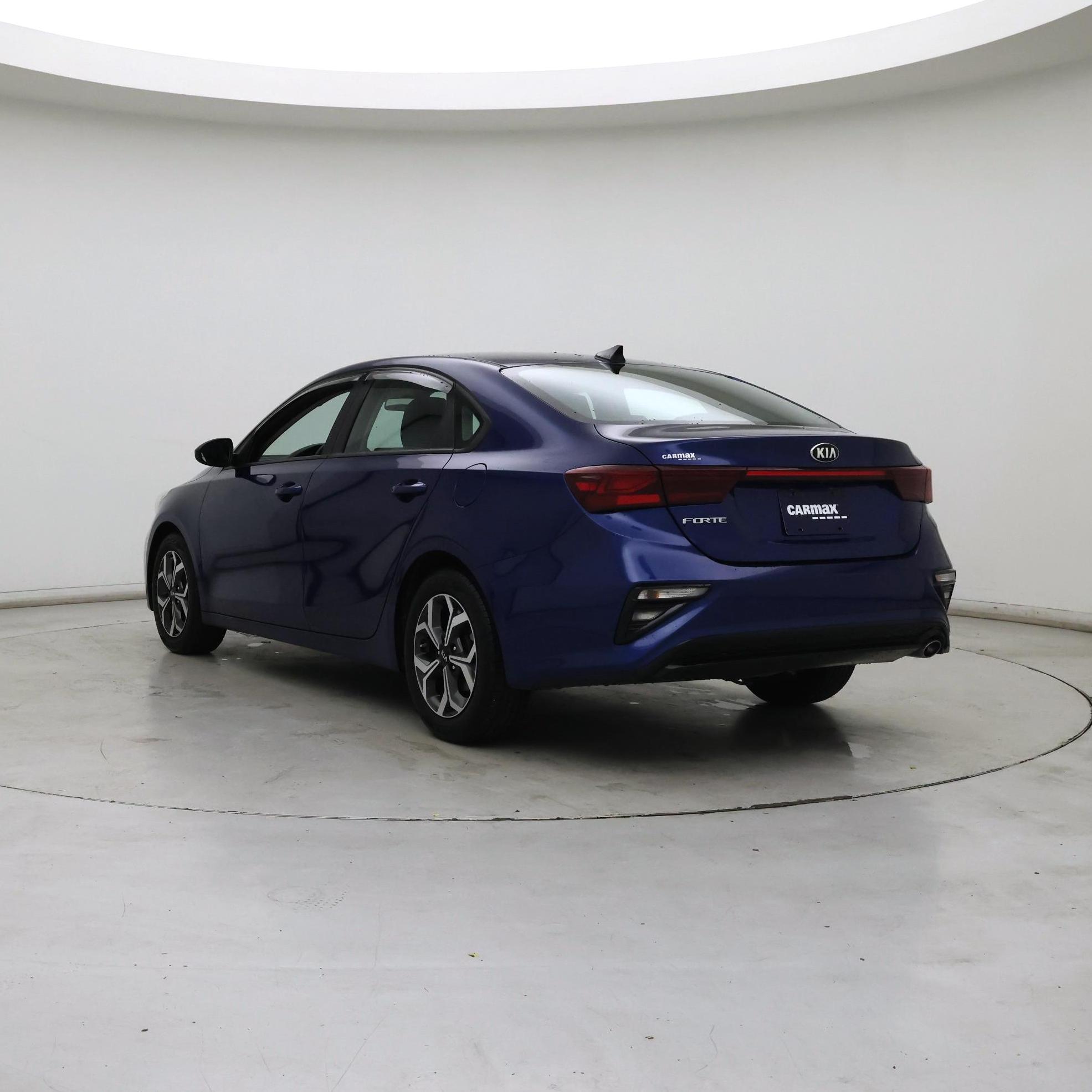 Thumbnail: 2021 Kia Forte - 2