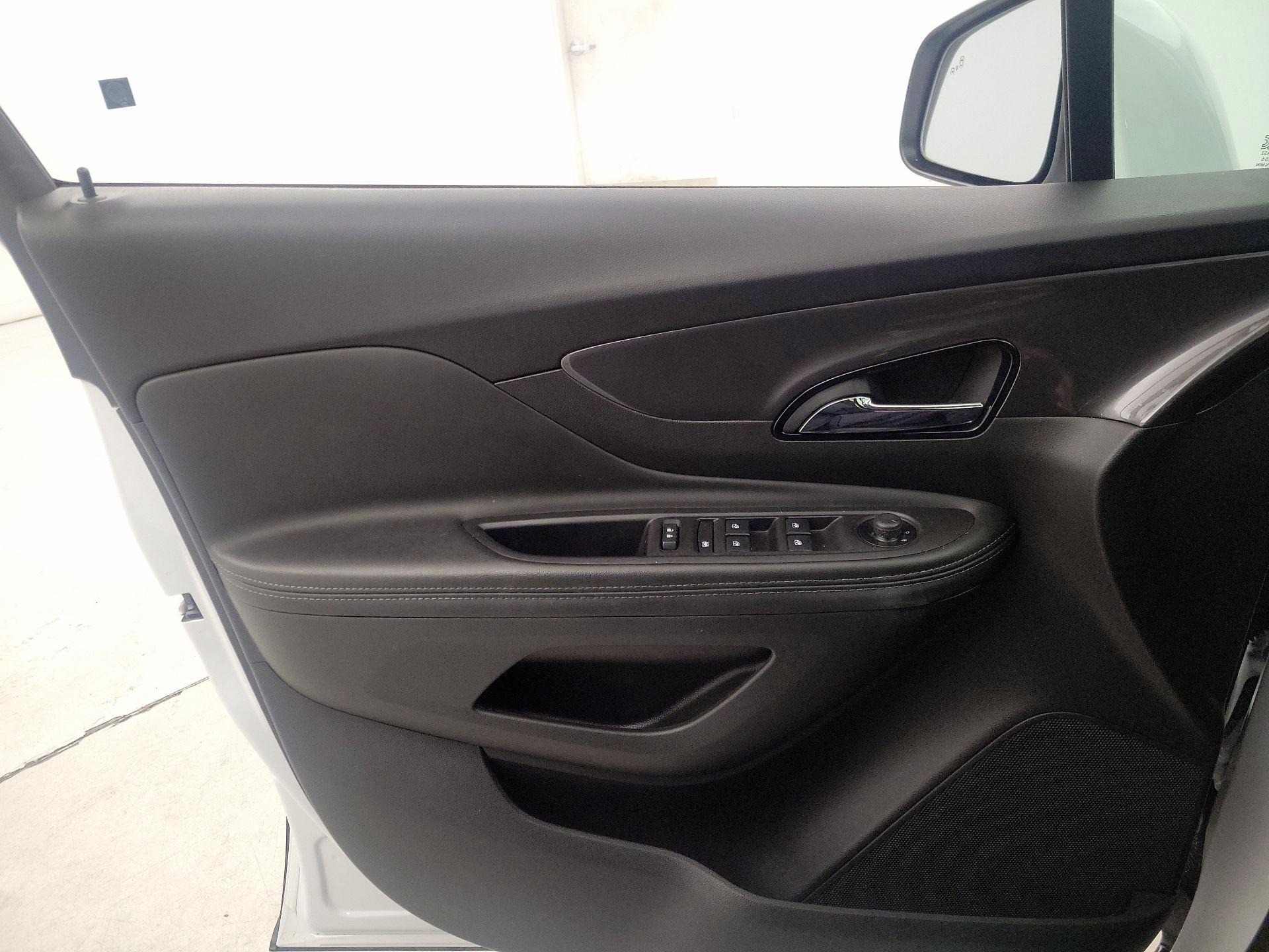 Thumbnail: 2022 Buick Encore - 12