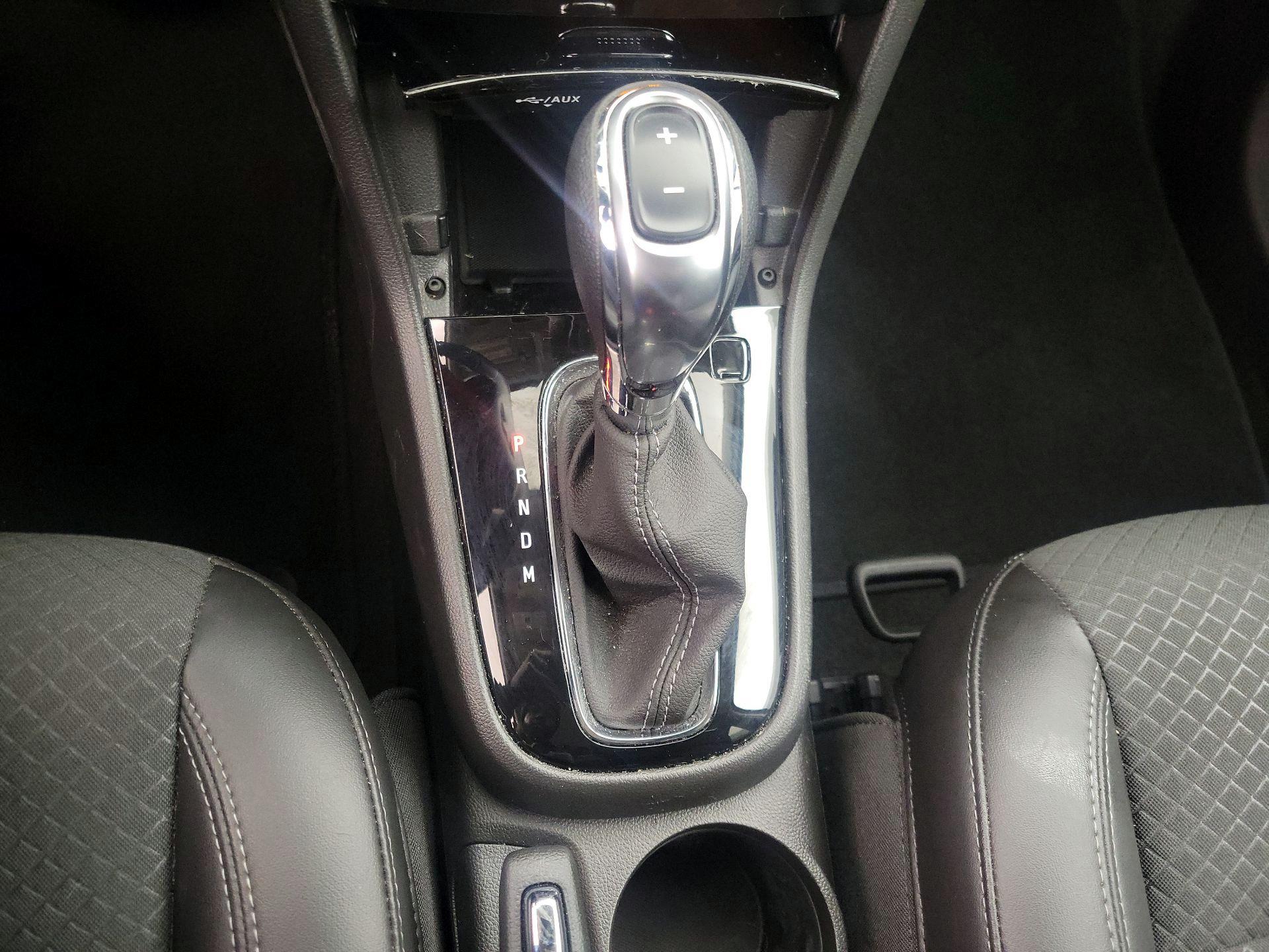 Thumbnail: 2022 Buick Encore - 17