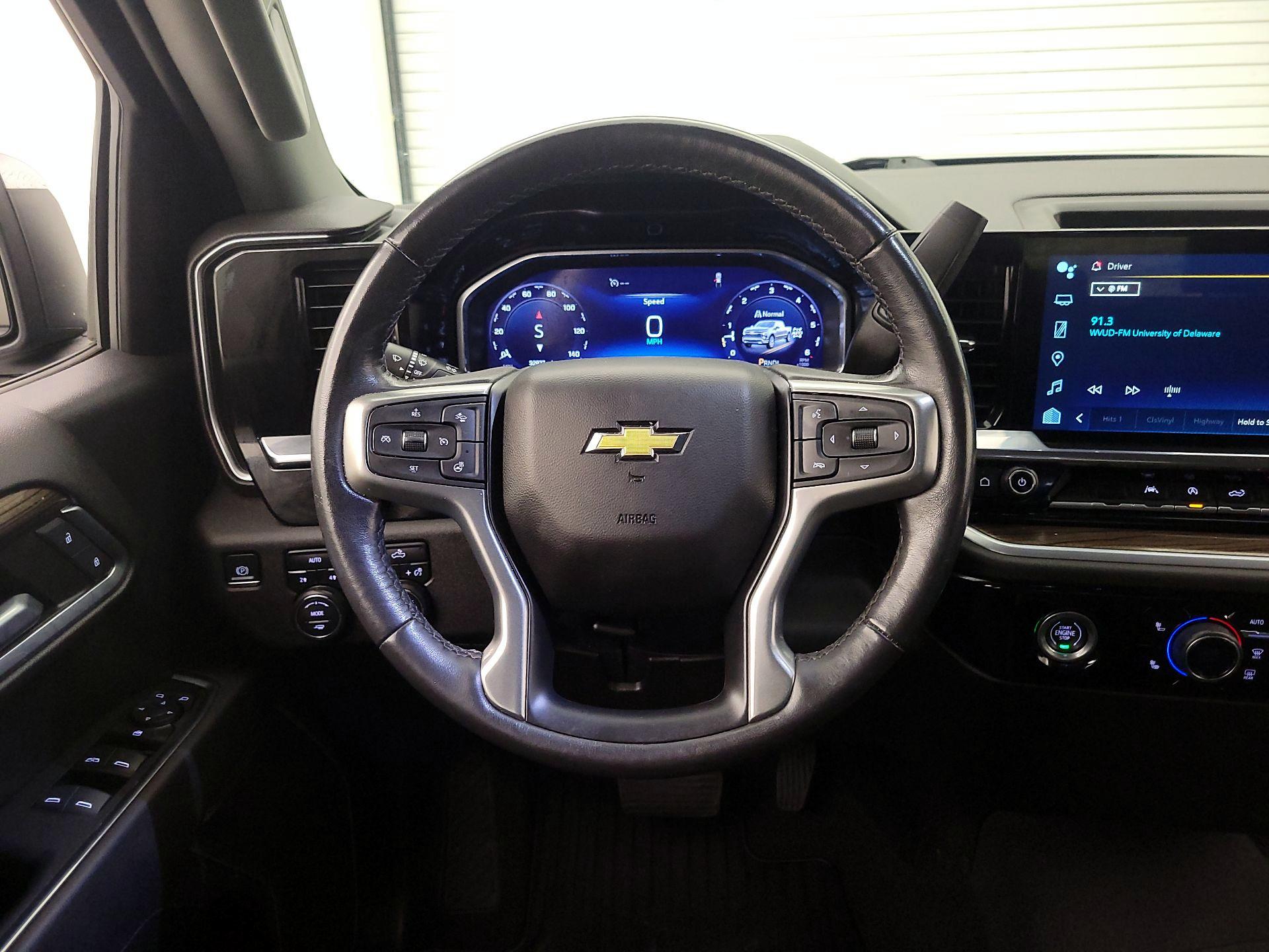 Thumbnail: 2022 Chevrolet Silverado 1500 - 10