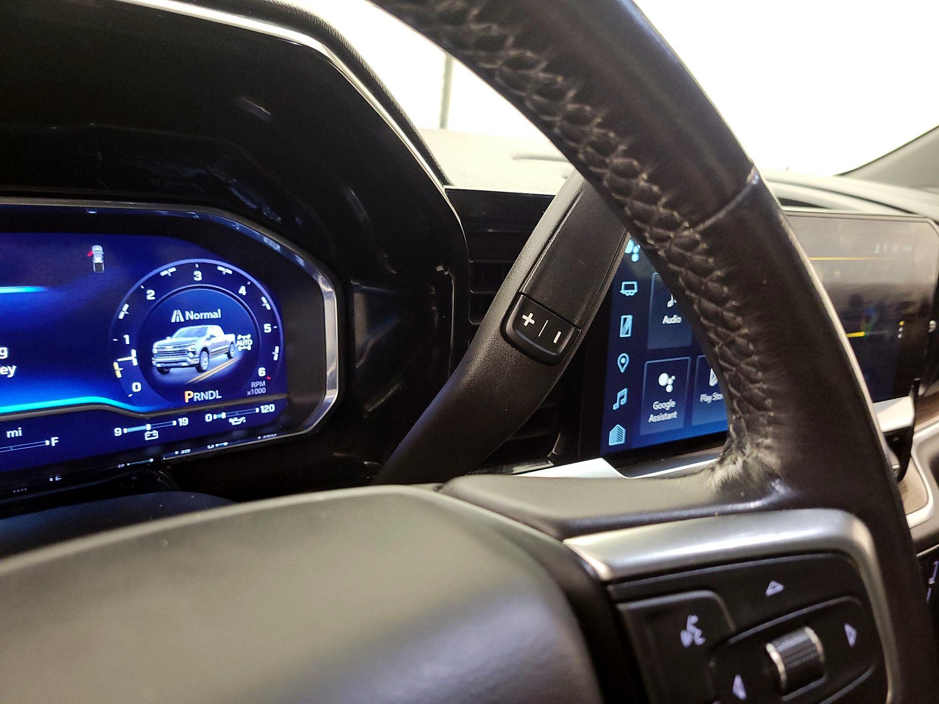 Thumbnail: 2022 Chevrolet Silverado 1500 - 17