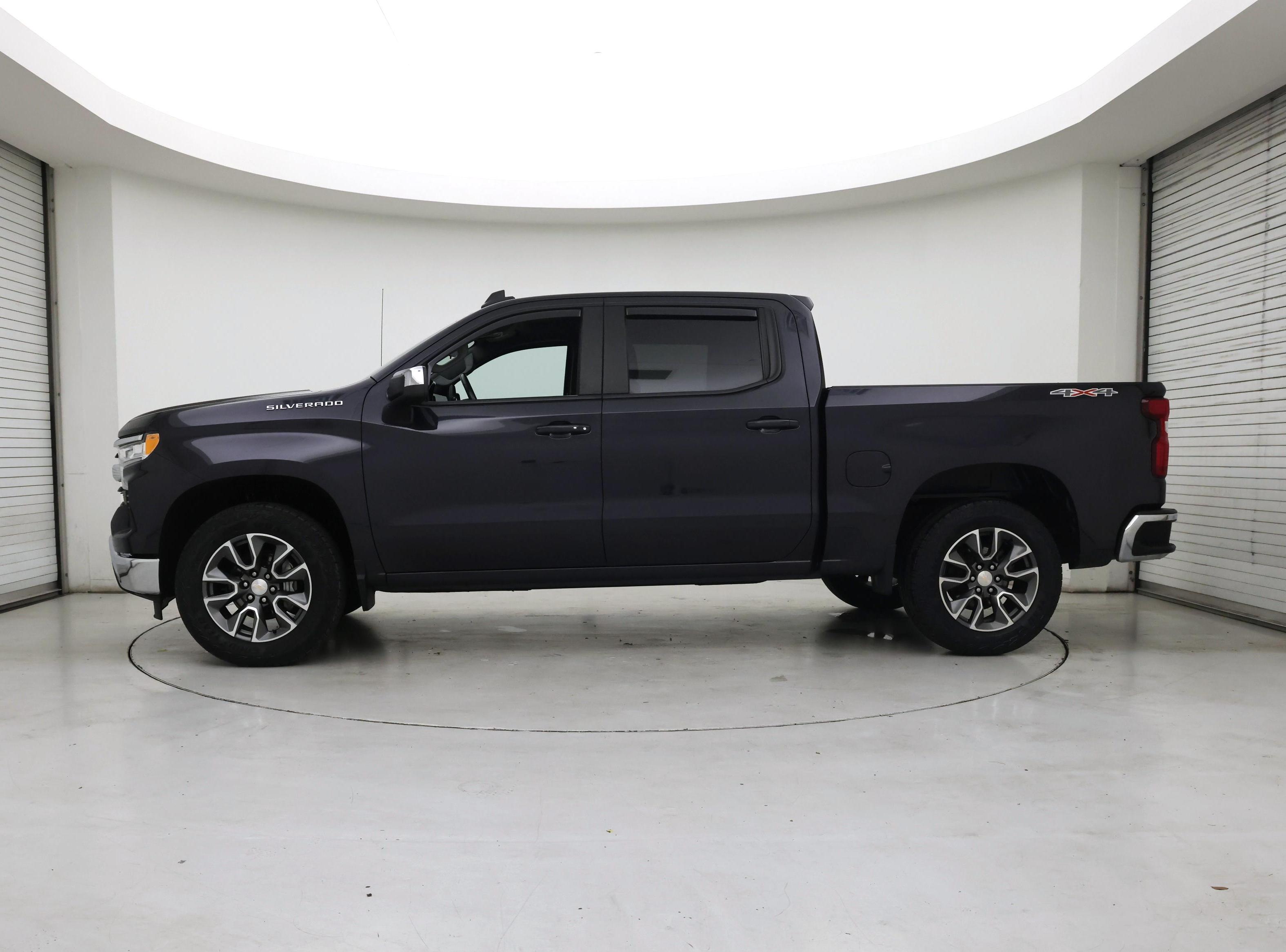 Thumbnail: 2022 Chevrolet Silverado 1500 - 3