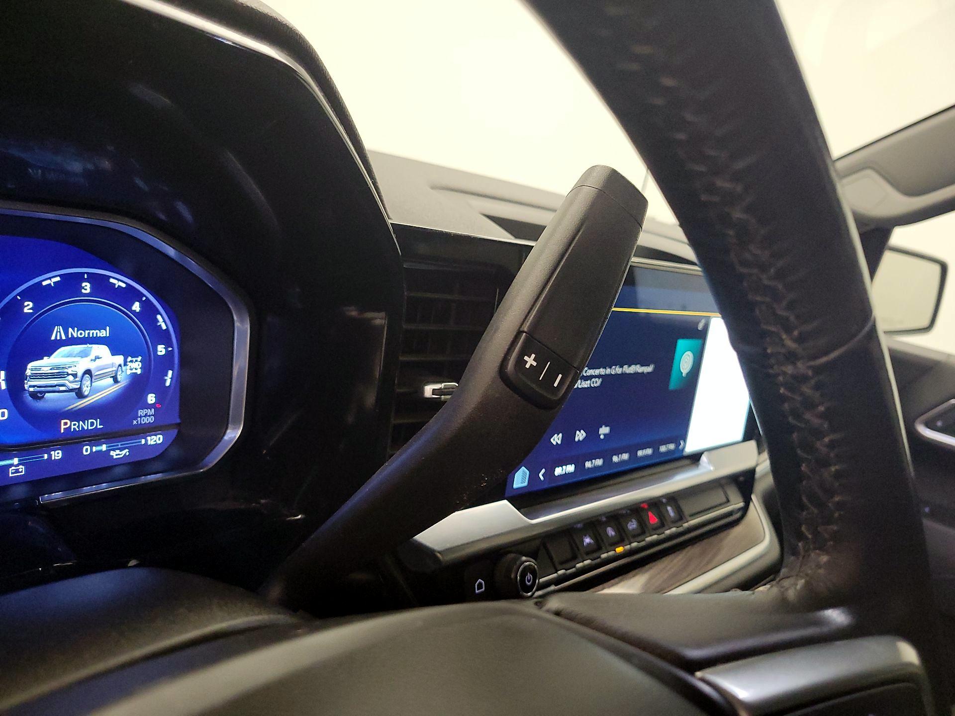 Thumbnail: 2022 Chevrolet Silverado 1500 - 17