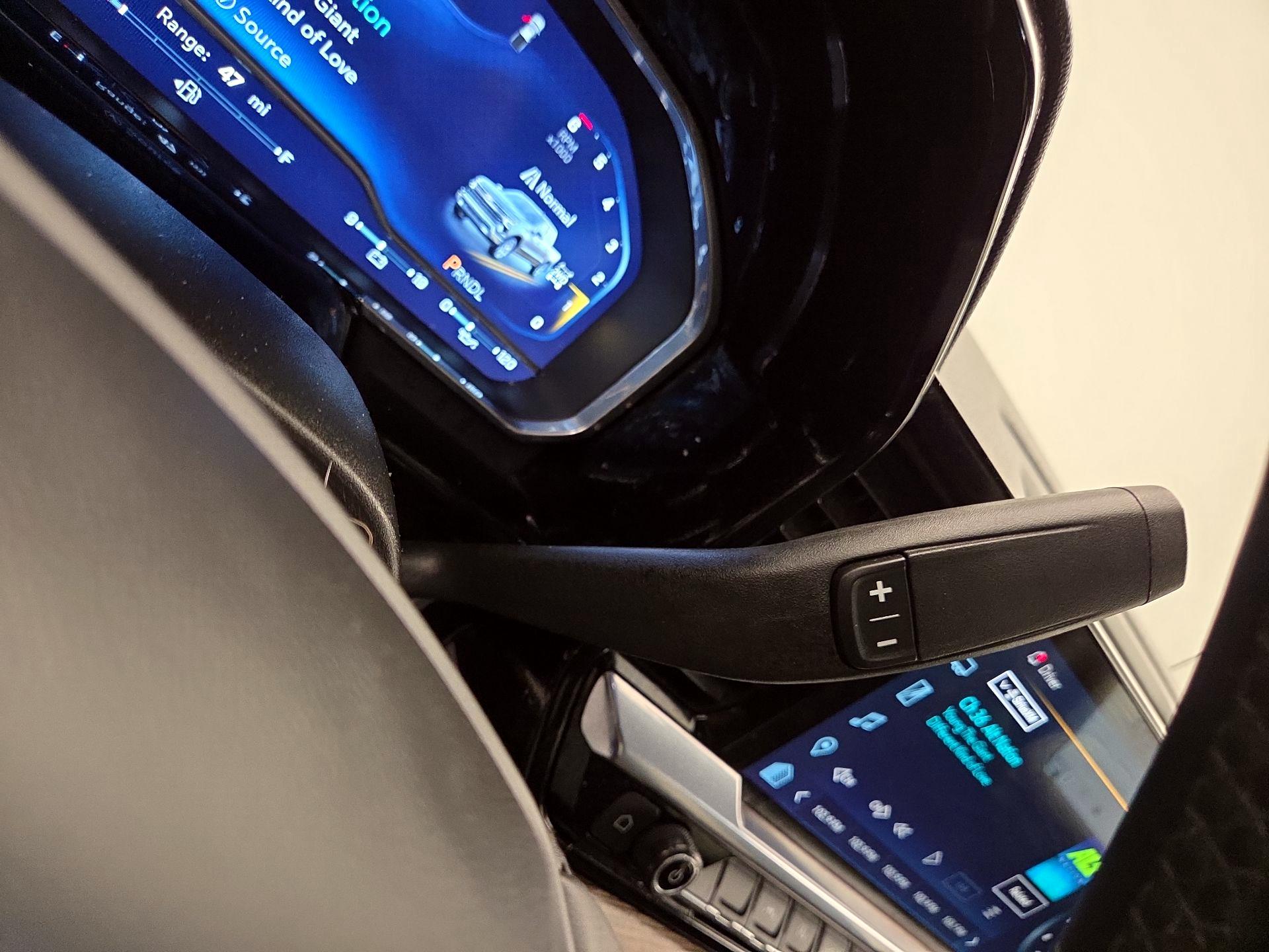 Thumbnail: 2023 Chevrolet Silverado 1500 - 18