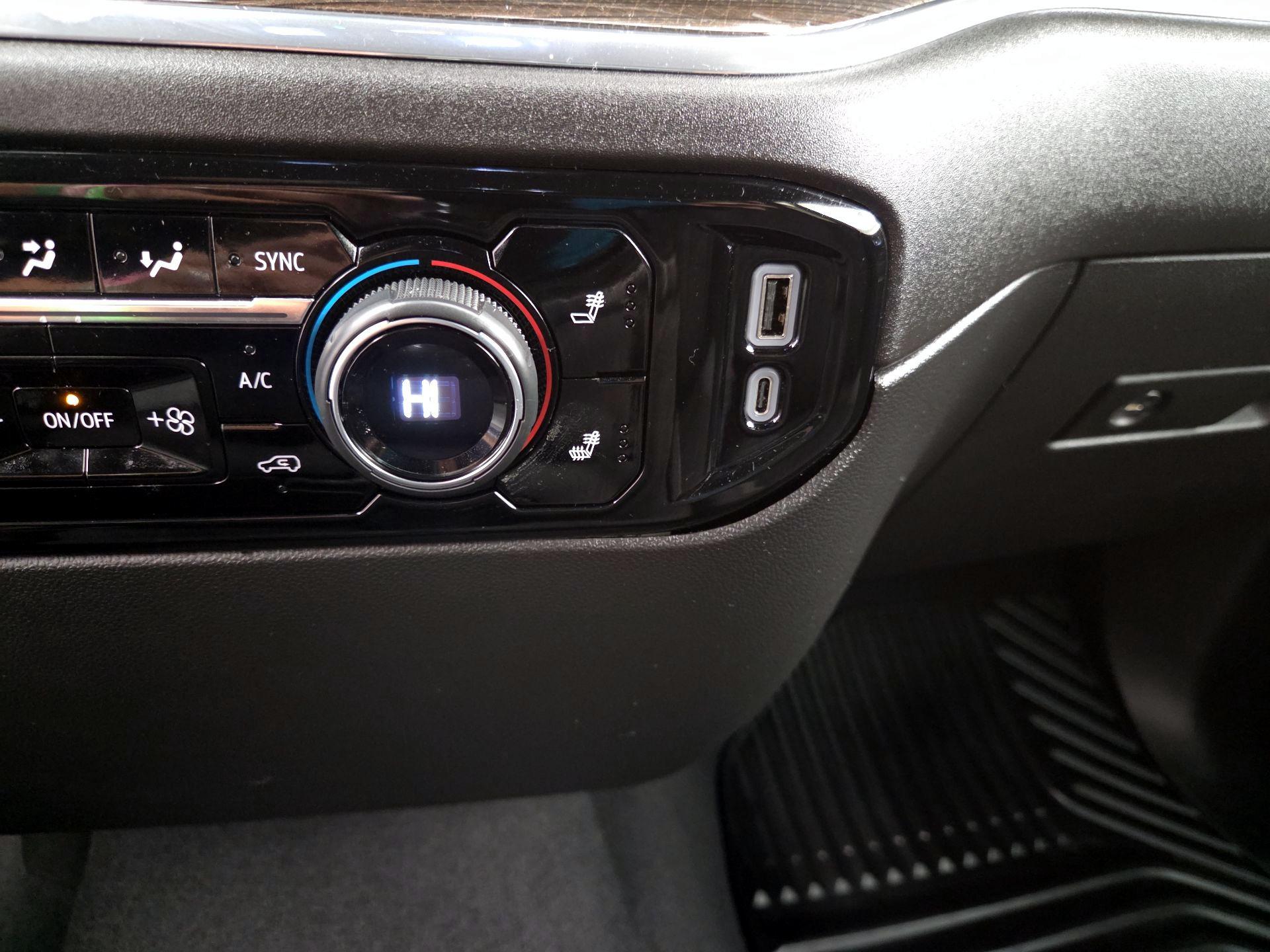 Thumbnail: 2023 Chevrolet Silverado 1500 - 19