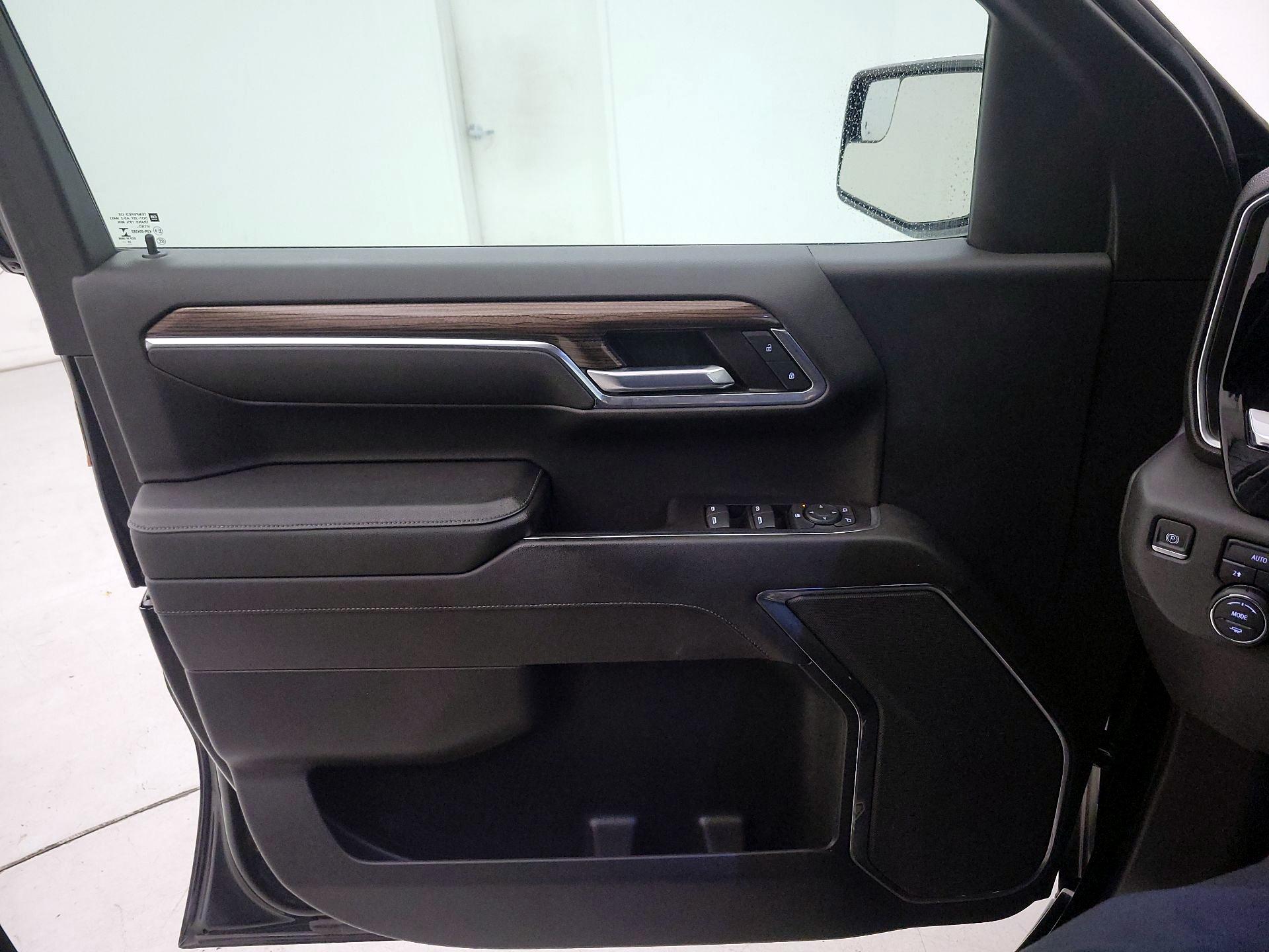 Thumbnail: 2023 Chevrolet Silverado 1500 - 12