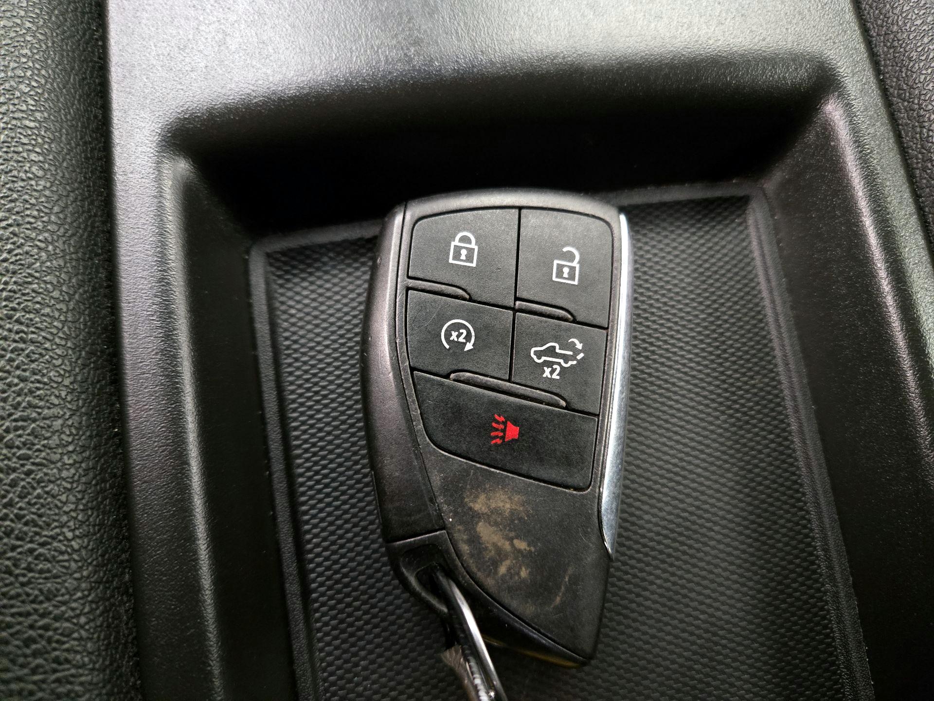 Thumbnail: 2023 Chevrolet Silverado 1500 - 20