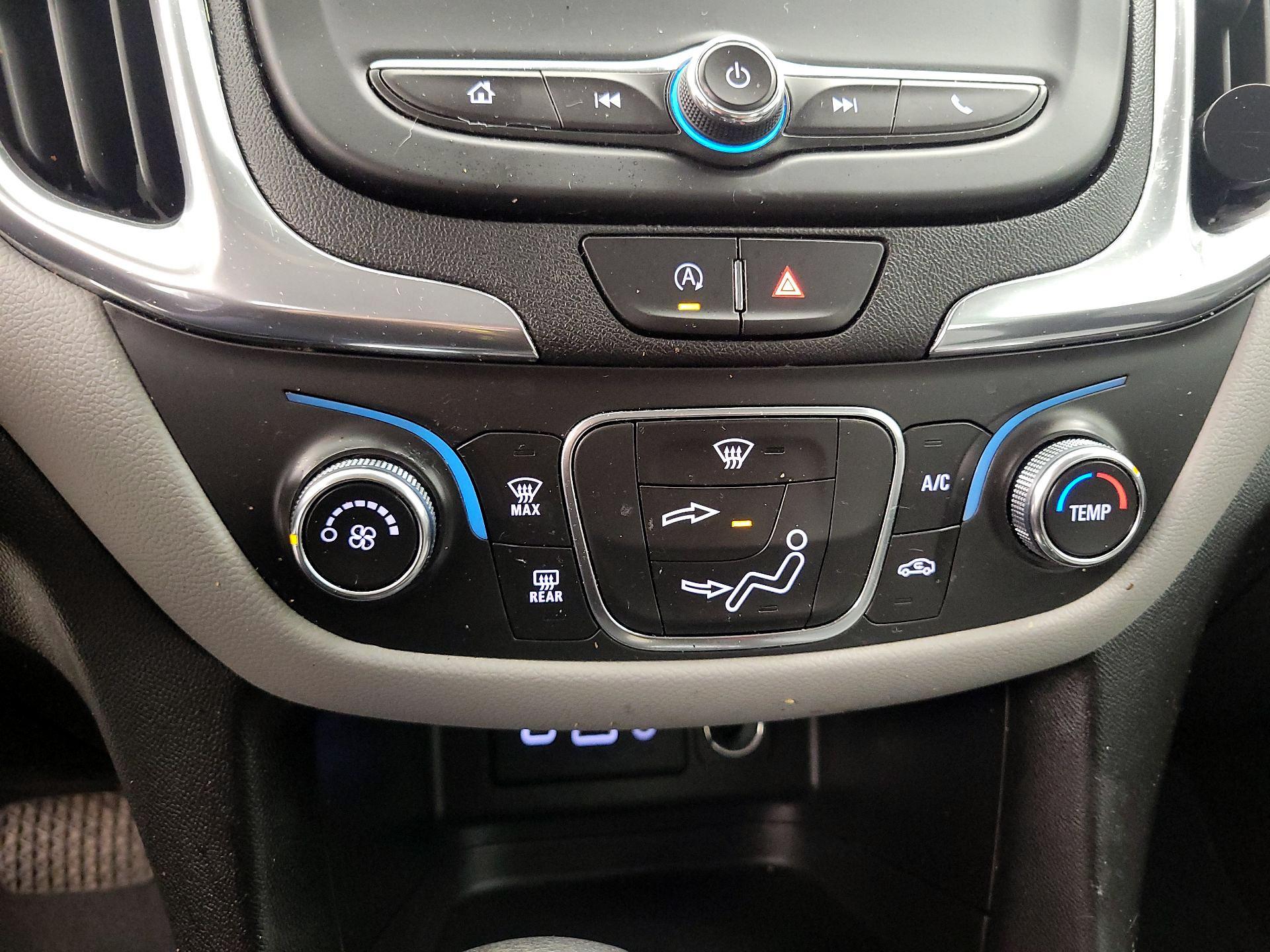 Thumbnail: 2023 Chevrolet Equinox - 16