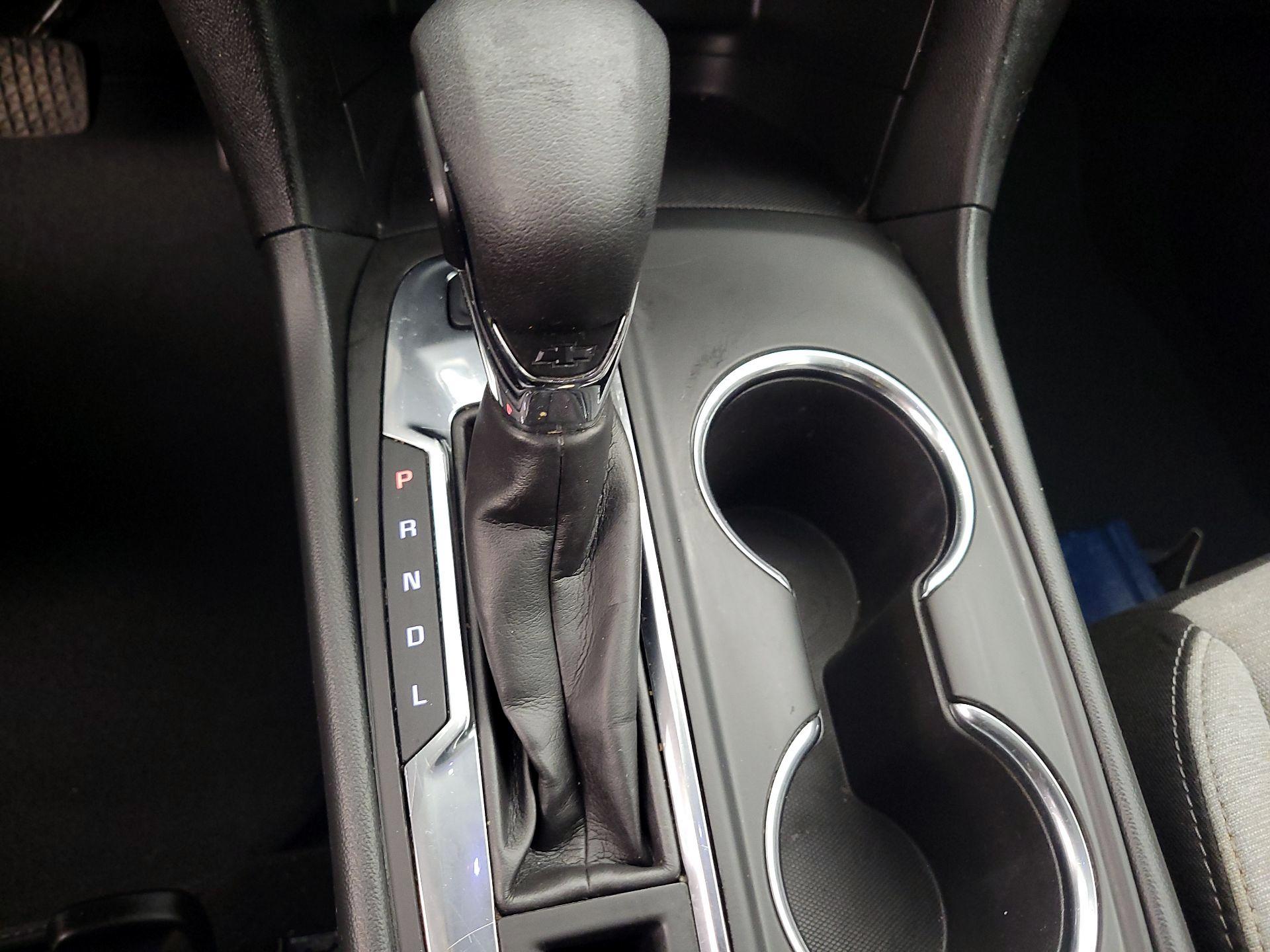 Thumbnail: 2023 Chevrolet Equinox - 17